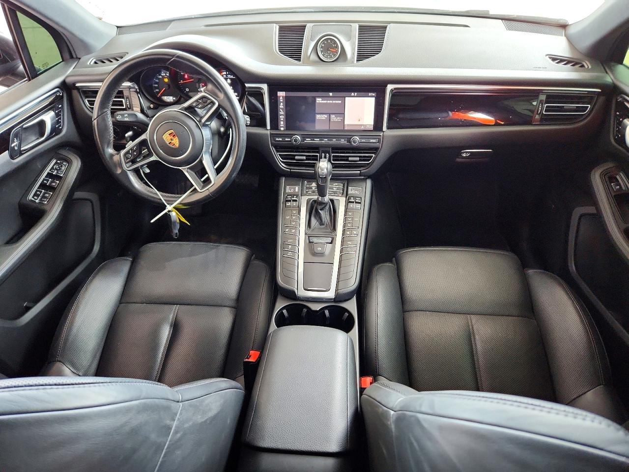 2019 Porsche Macan Gray vin: WP1AA2A51KLB03449
