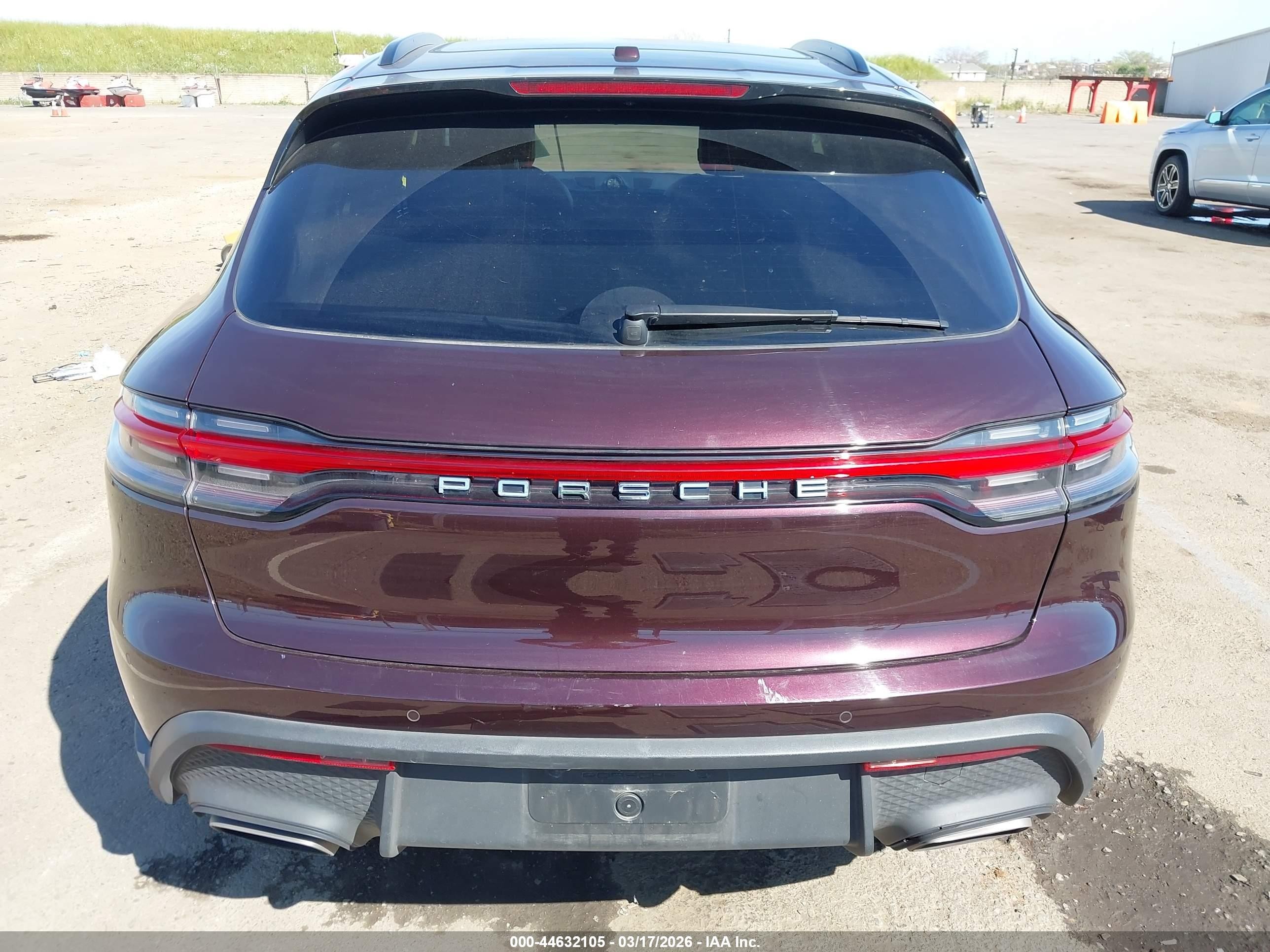 2023 Porsche Macan T Фиолетовый vin: WP1AA2A51PLB14975