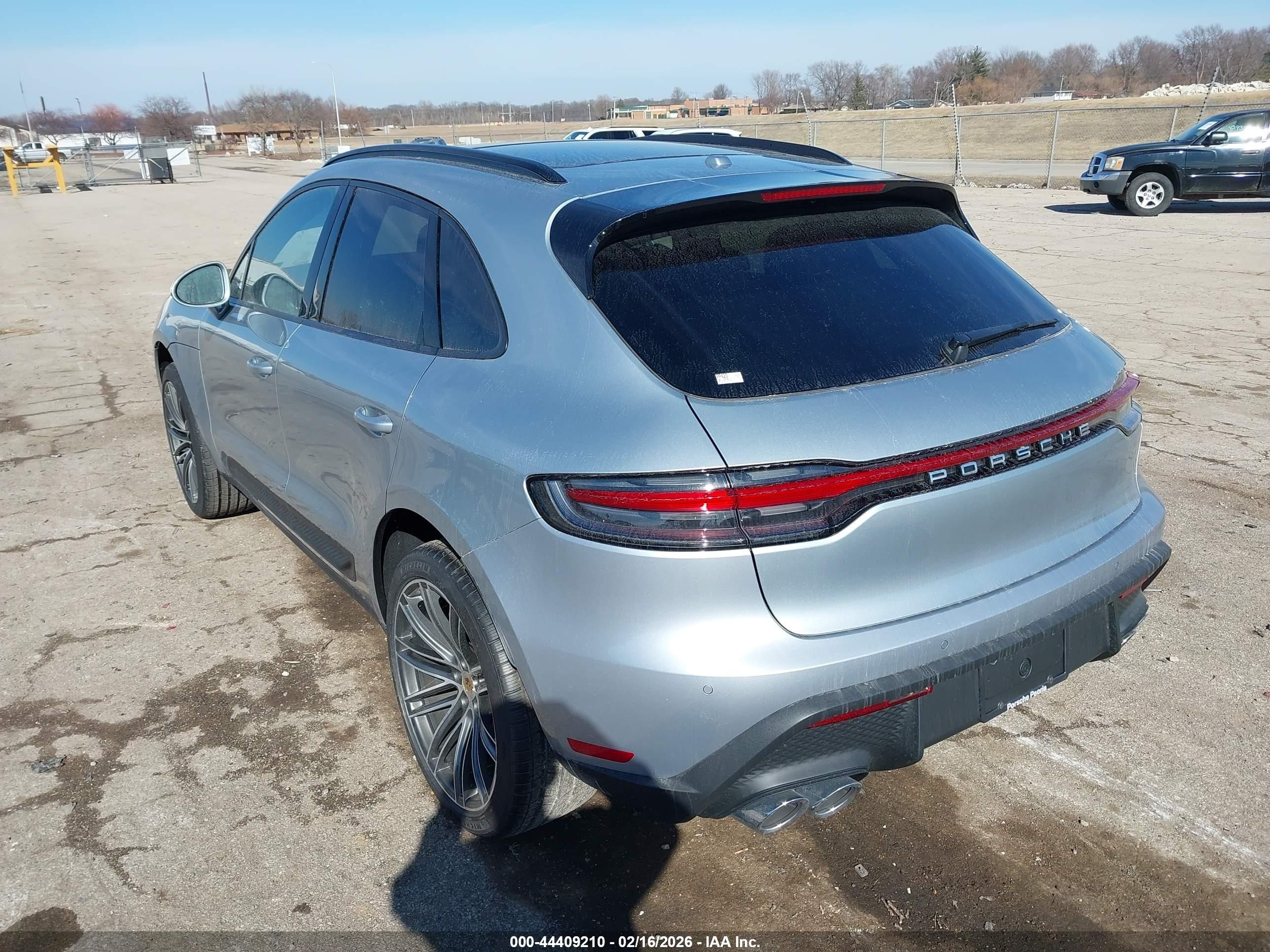 2026 Porsche Macan T Серый vin: WP1AA2A51TLB05073