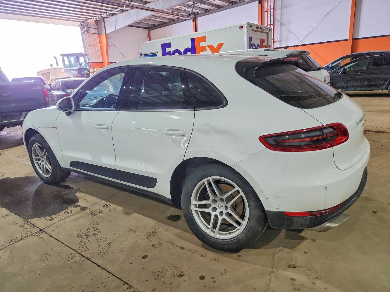 2017 Porsche Macan 4dr Awd Белый vin: WP1AA2A52HLB07664