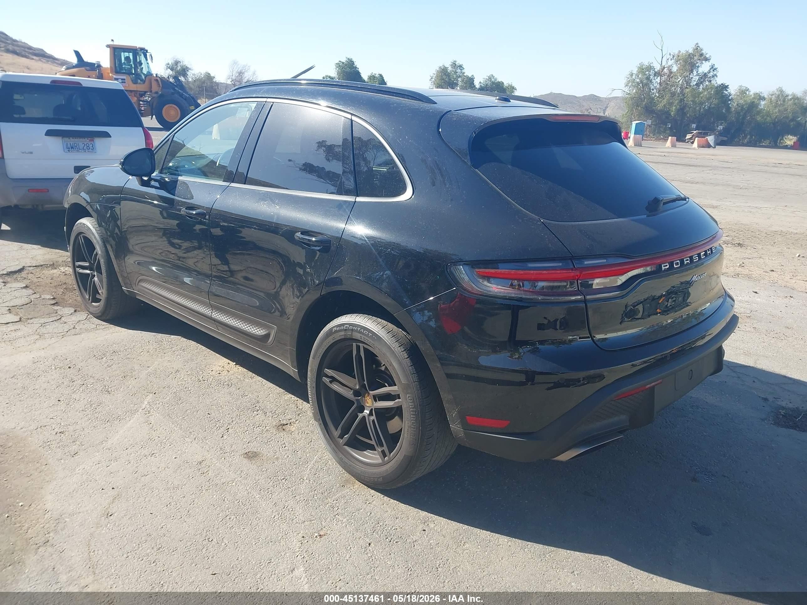 2022 Porsche Macan Black vin: WP1AA2A53NLB00881