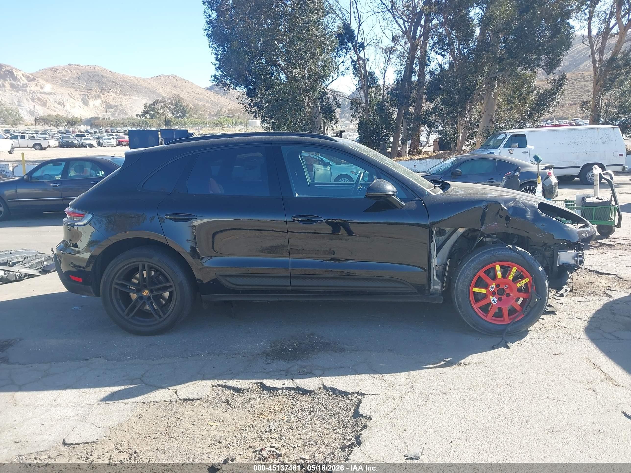 2022 Porsche Macan Black vin: WP1AA2A53NLB00881