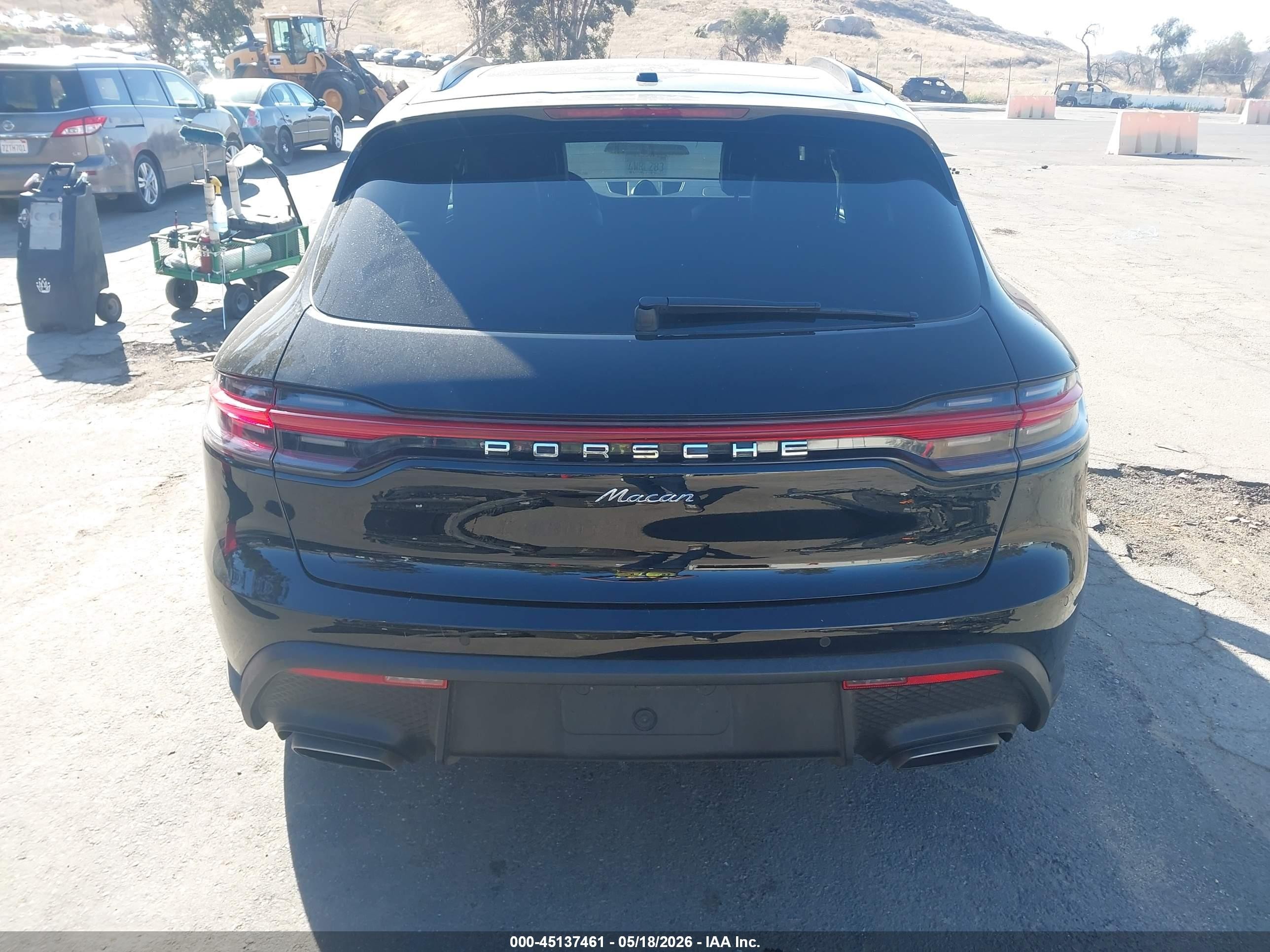 2022 Porsche Macan Black vin: WP1AA2A53NLB00881