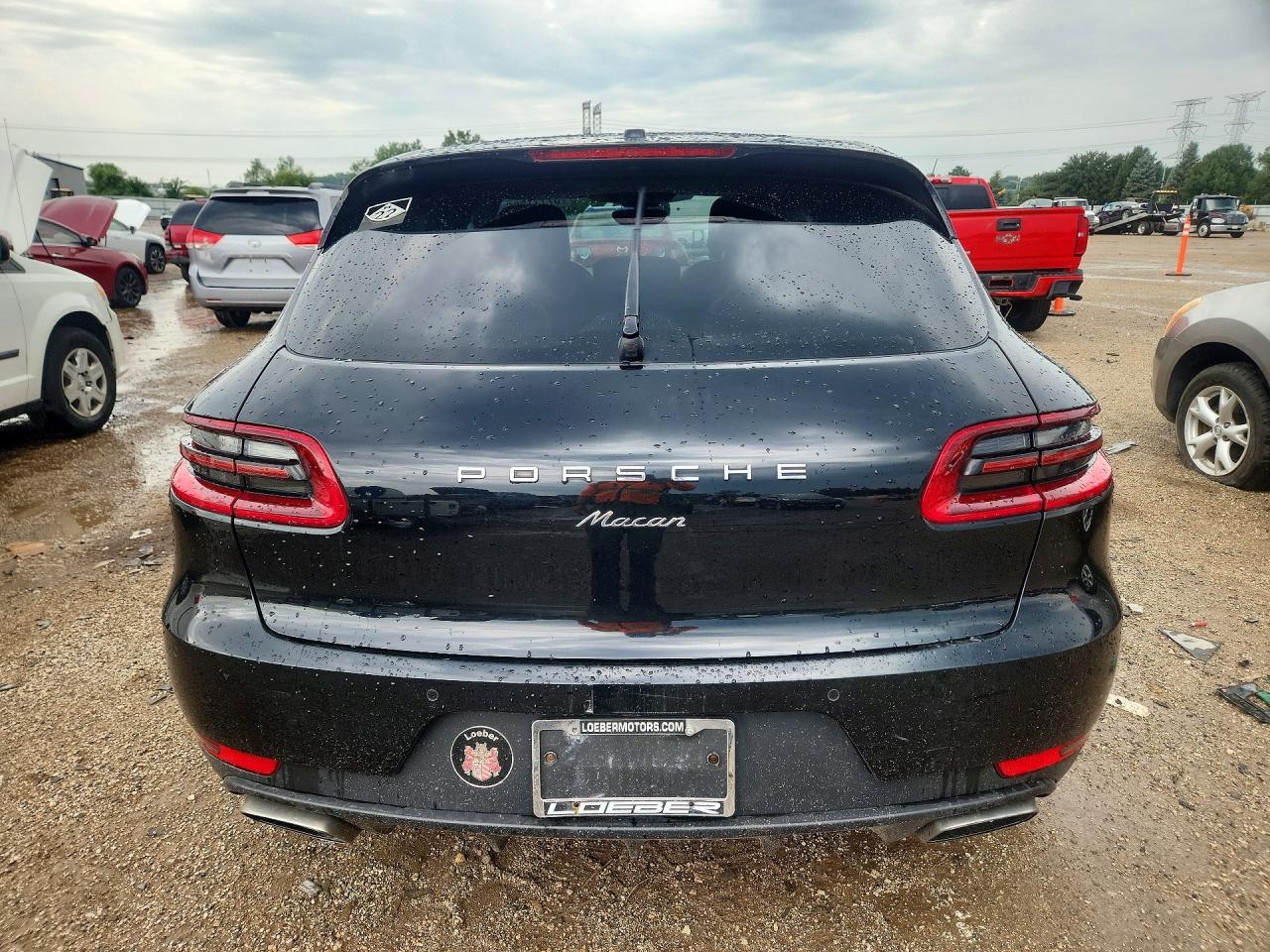 2017 Porsche Macan Black vin: WP1AA2A54HLB81166