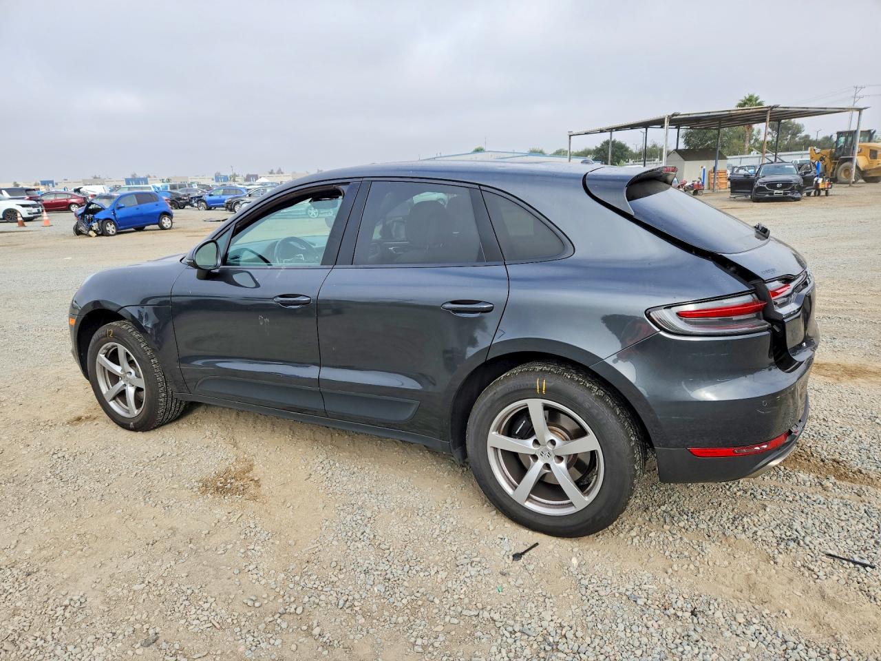 2019 Porsche Macan Charcoal vin: WP1AA2A54KLB06930