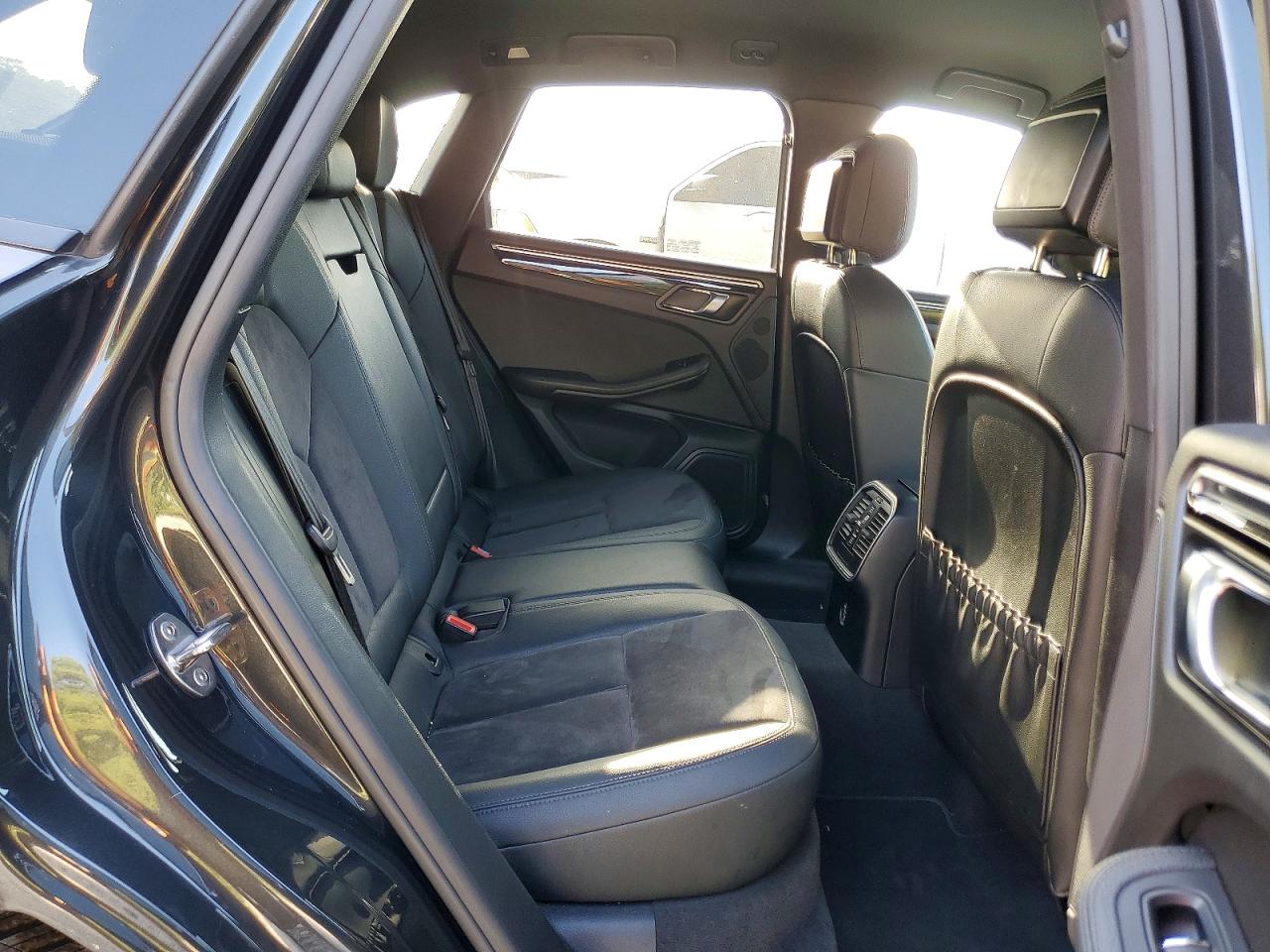 2019 Porsche Macan Серый vin: WP1AA2A54KLB07995