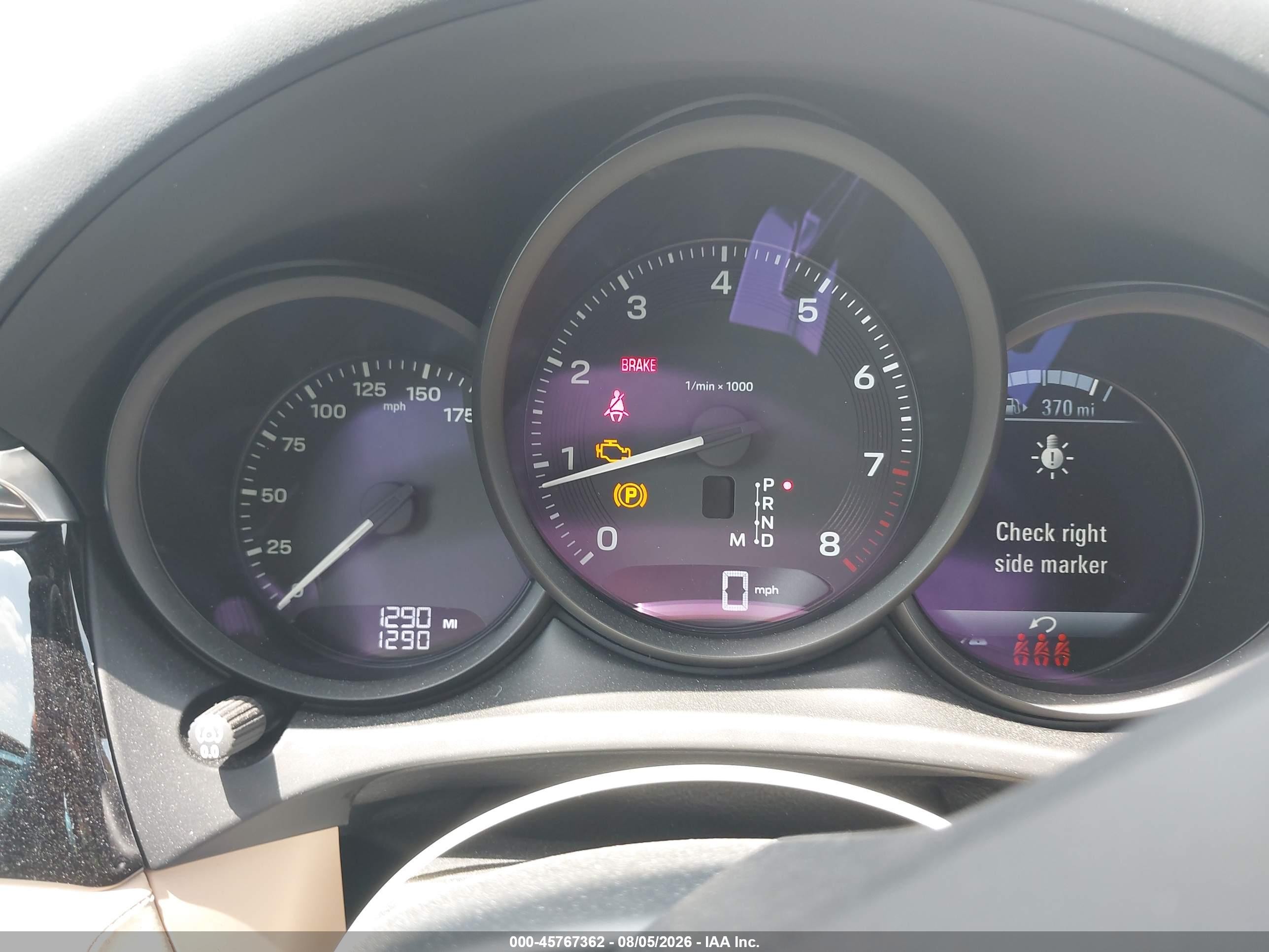2026 Porsche Macan T Белый vin: WP1AA2A55TLB07019