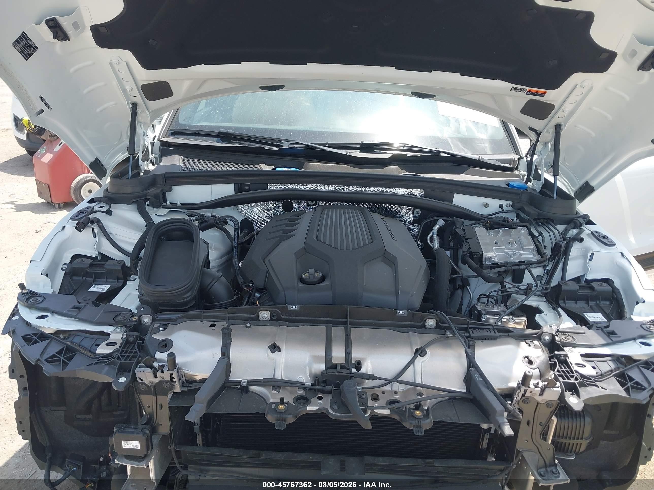 2026 Porsche Macan T Белый vin: WP1AA2A55TLB07019