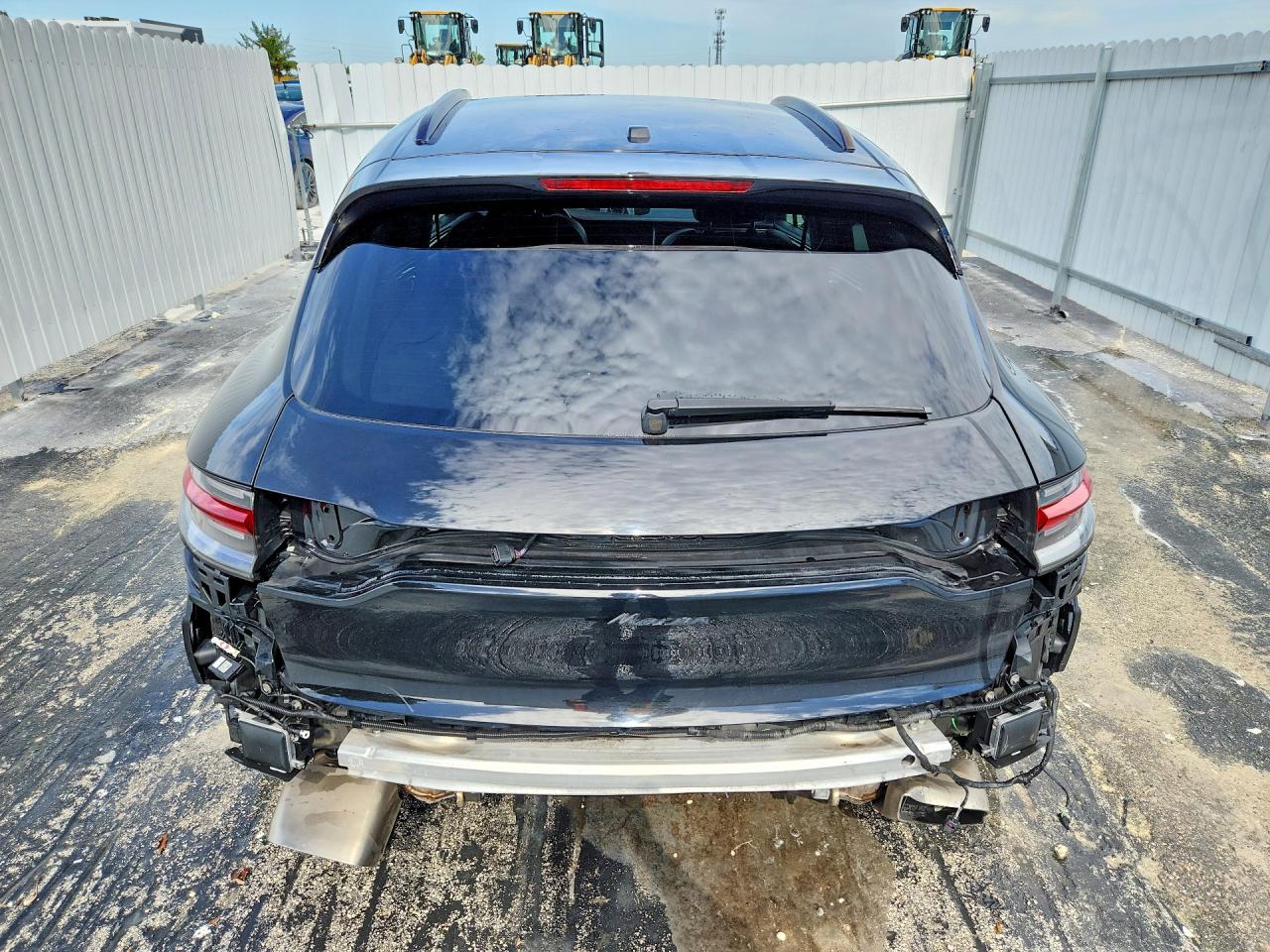 2020 Porsche Macan Black vin: WP1AA2A58LLB02901