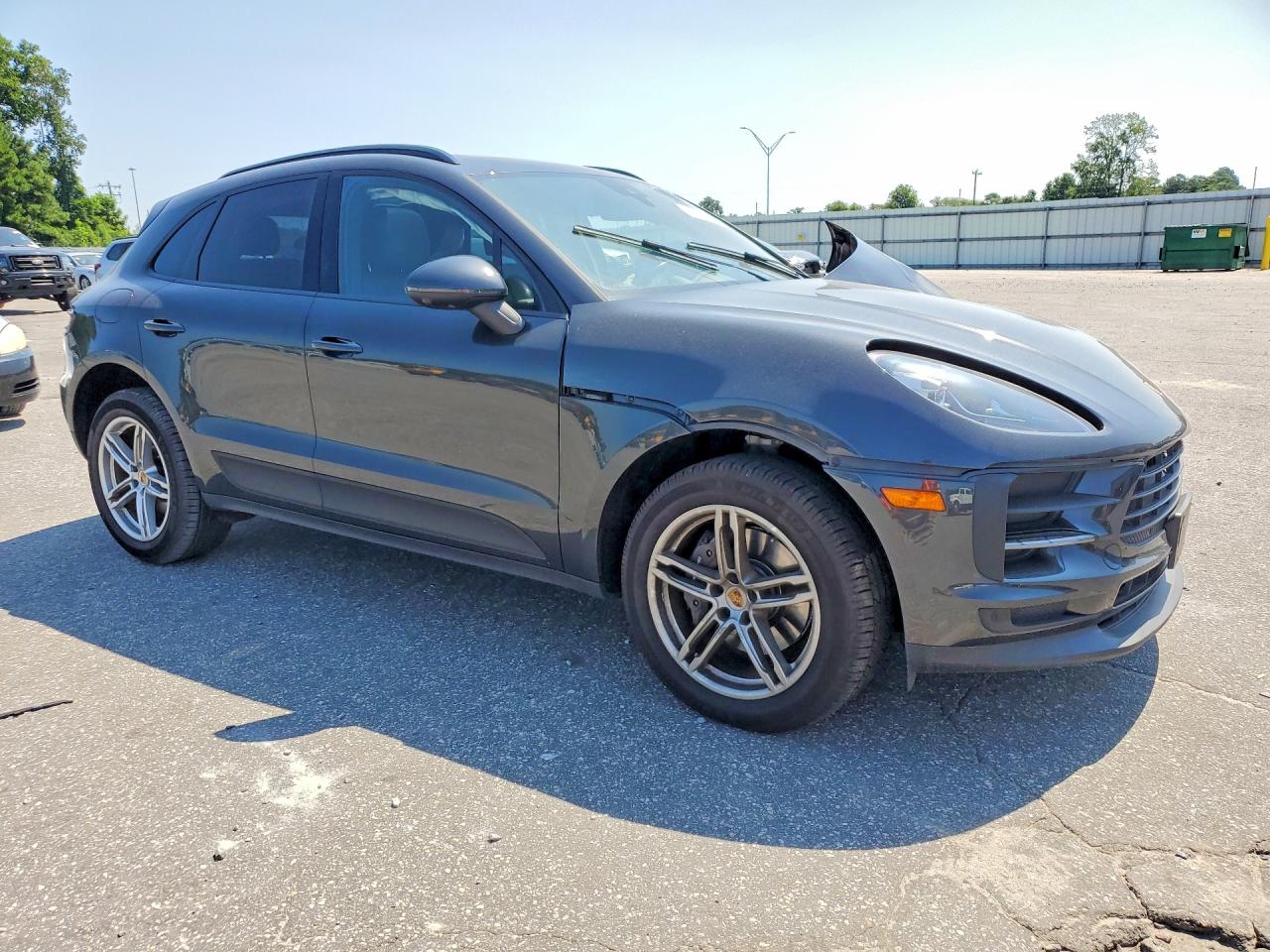 2021 Porsche Macan Gray vin: WP1AA2A58MLB10093