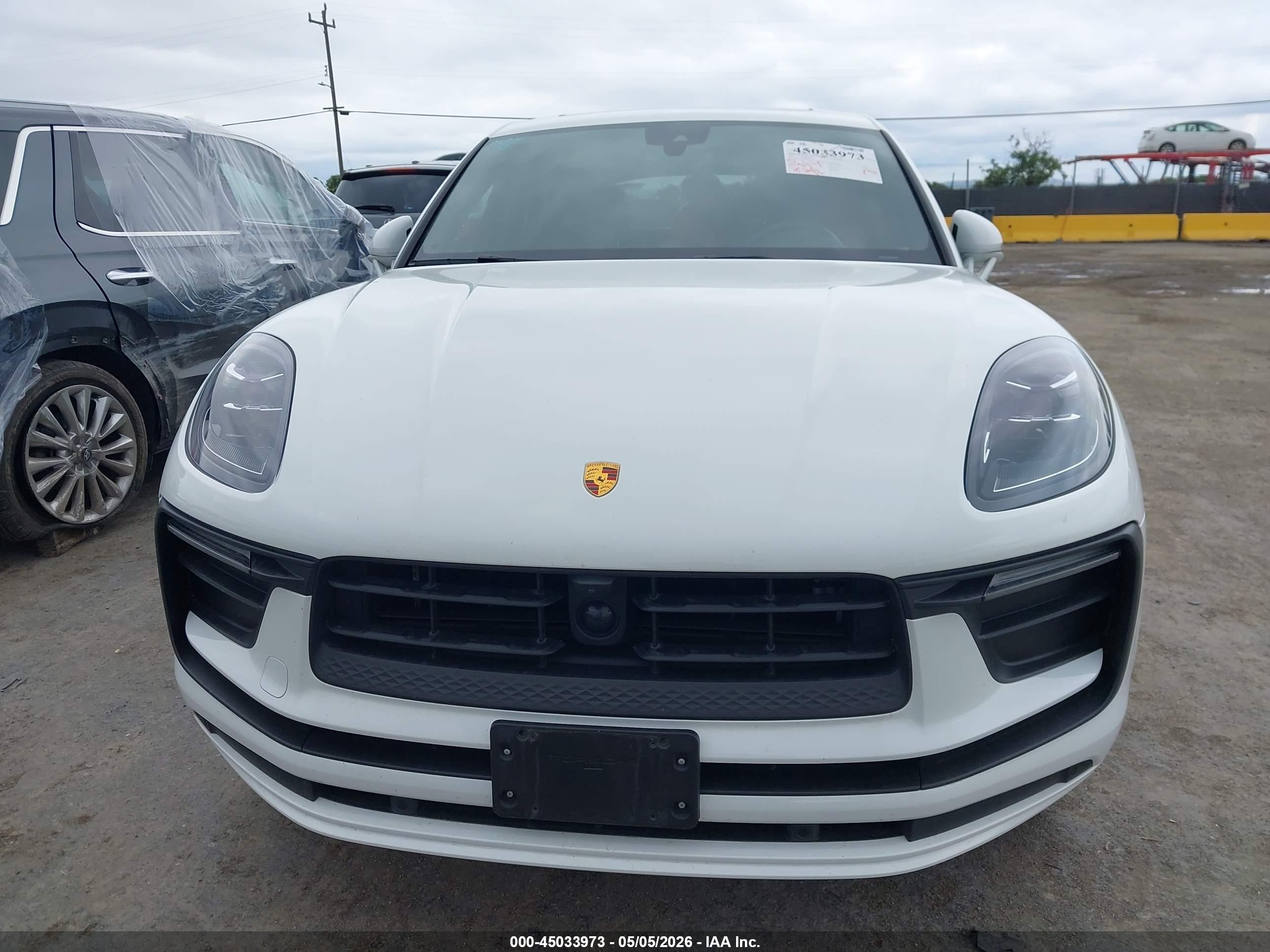 2024 Porsche Macan T Белый vin: WP1AA2A58RLB06861