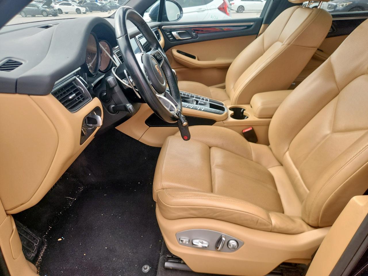 2018 Porsche Macan Blue vin: WP1AA2A59JLB01477