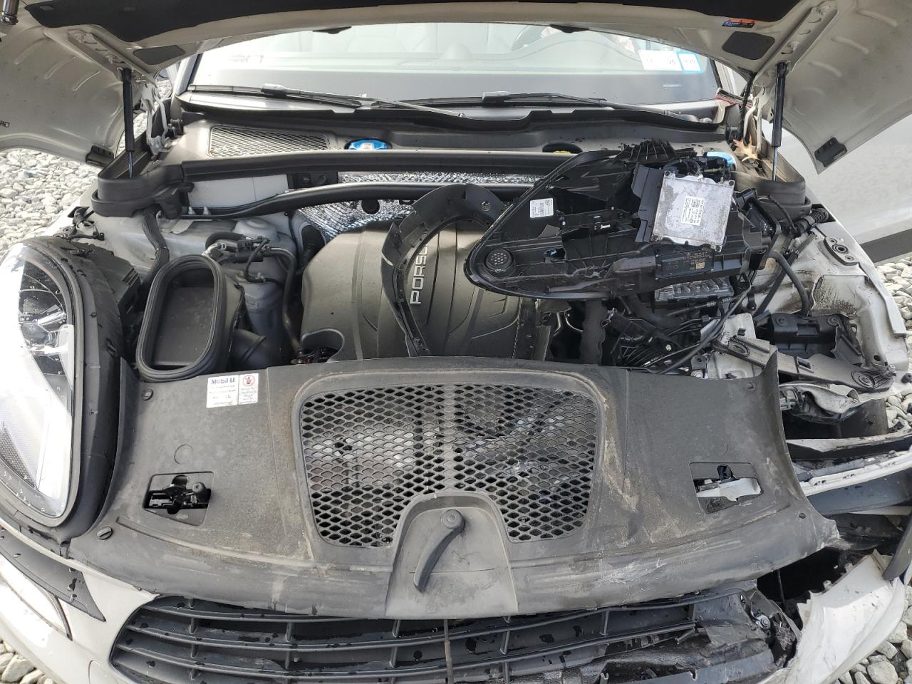 2021 Porsche Macan Gray vin: WP1AA2A59MLB03749