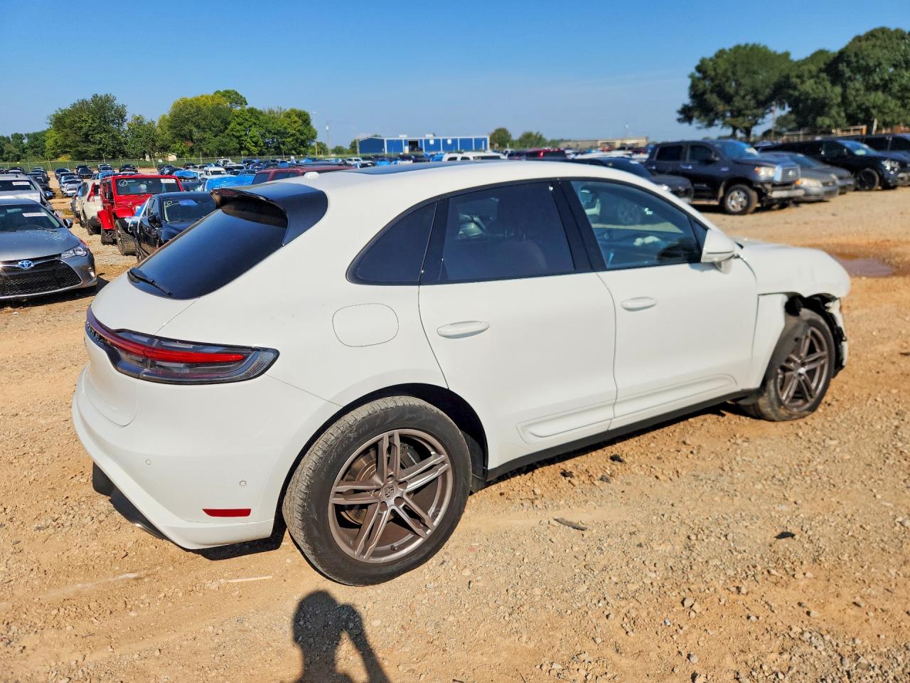 2023 Porsche Macan Base White vin: WP1AA2A59PLB11869
