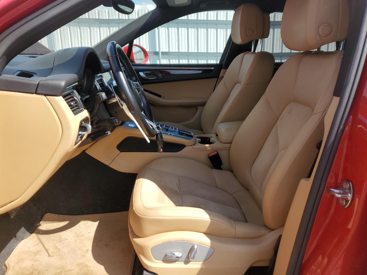 2018 Porsche Macan Красный vin: WP1AA2A5XJLB04758