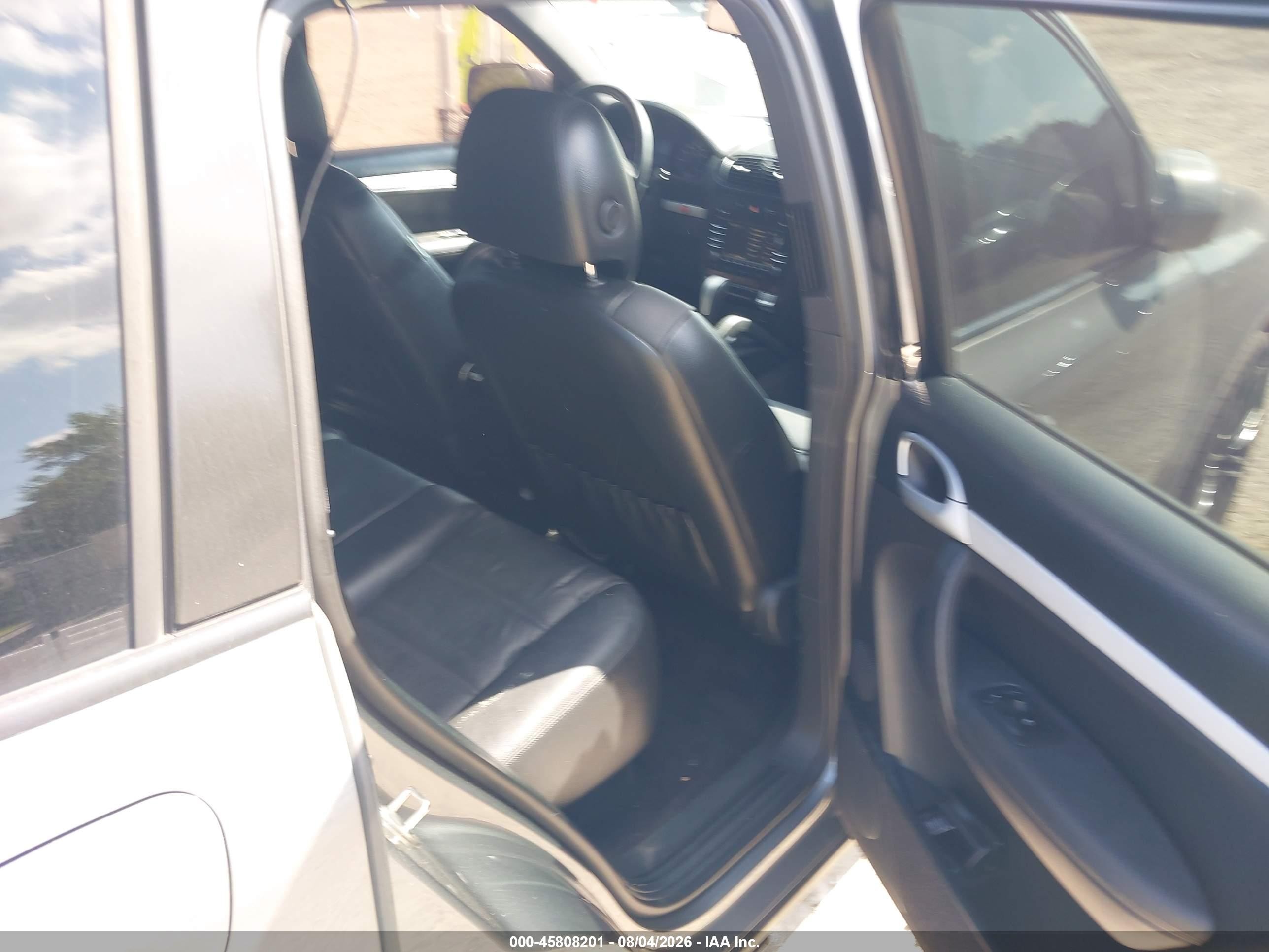 2010 Porsche Cayenne   Gray vin: WP1AA2AP0ALA05321