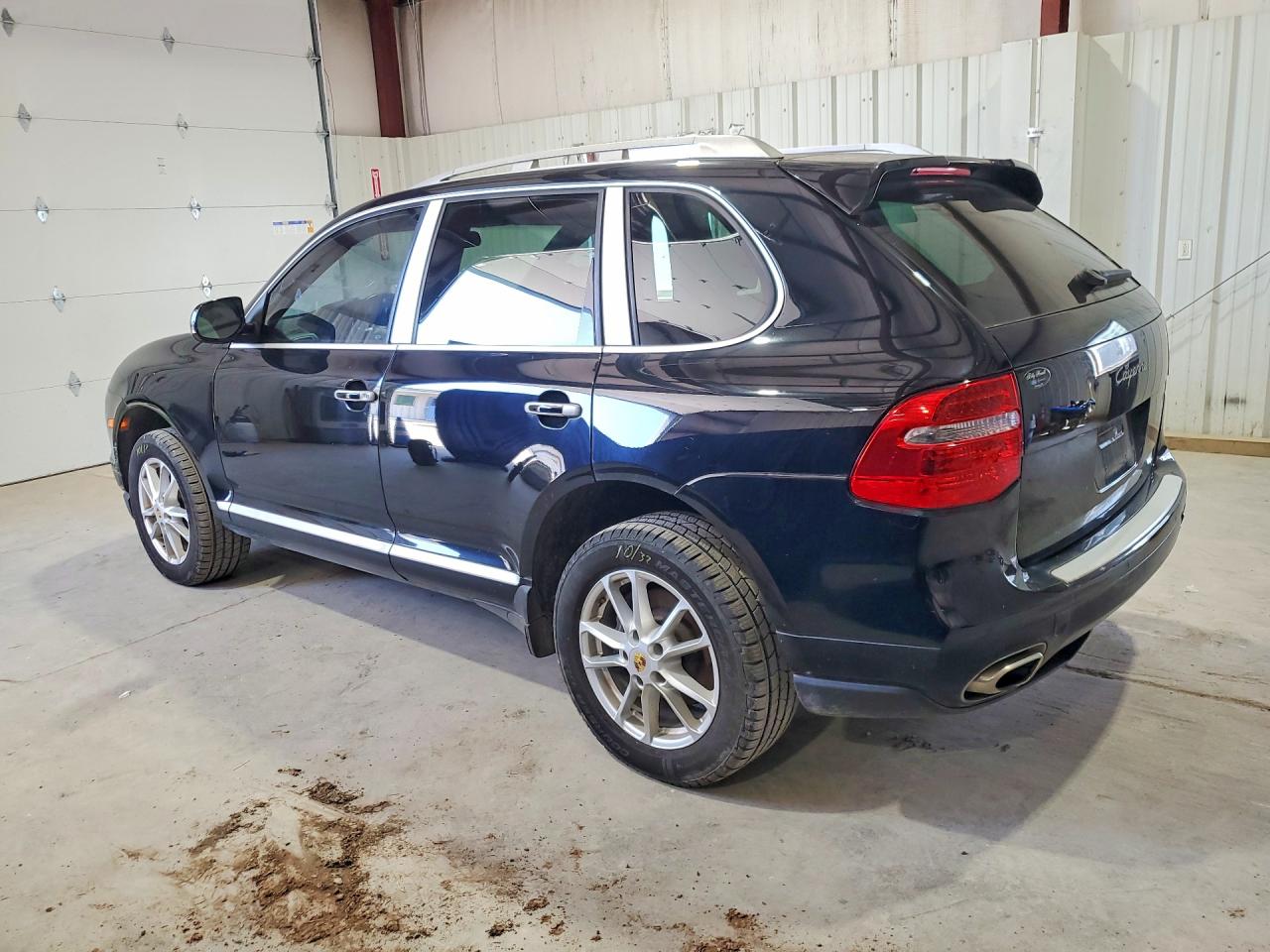 2010 Porsche Cayenne Black vin: WP1AA2AP4ALA08495