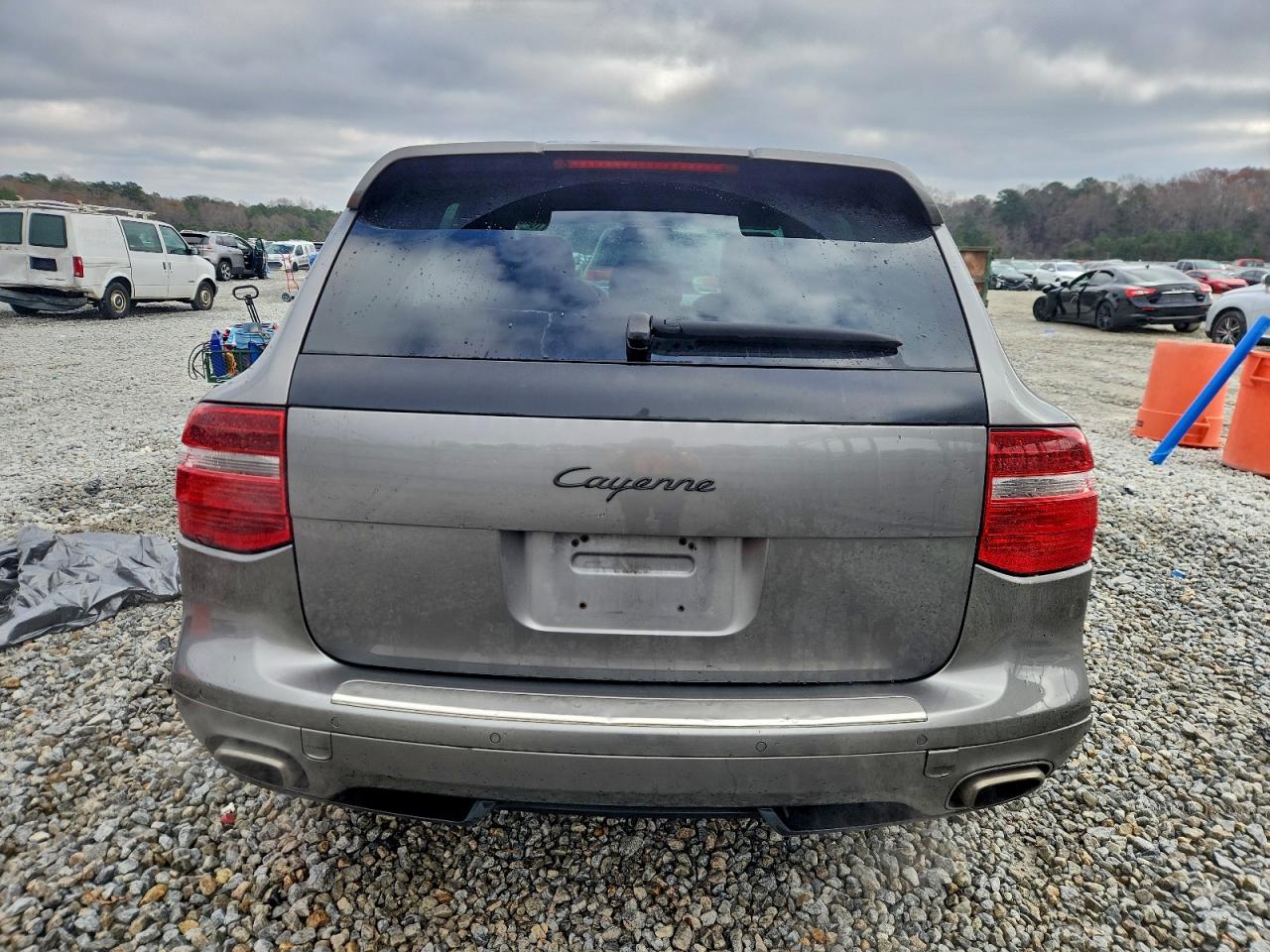 2010 Porsche Cayenne Gray vin: WP1AA2AP9ALA07973