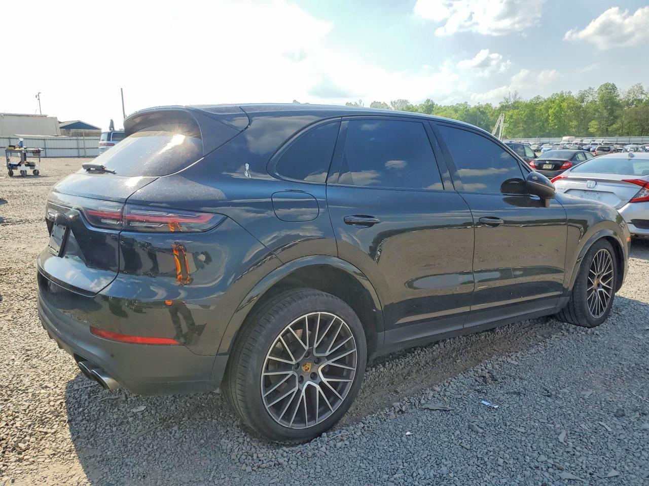 2020 Porsche Cayenne Black vin: WP1AA2AY1LDA01154