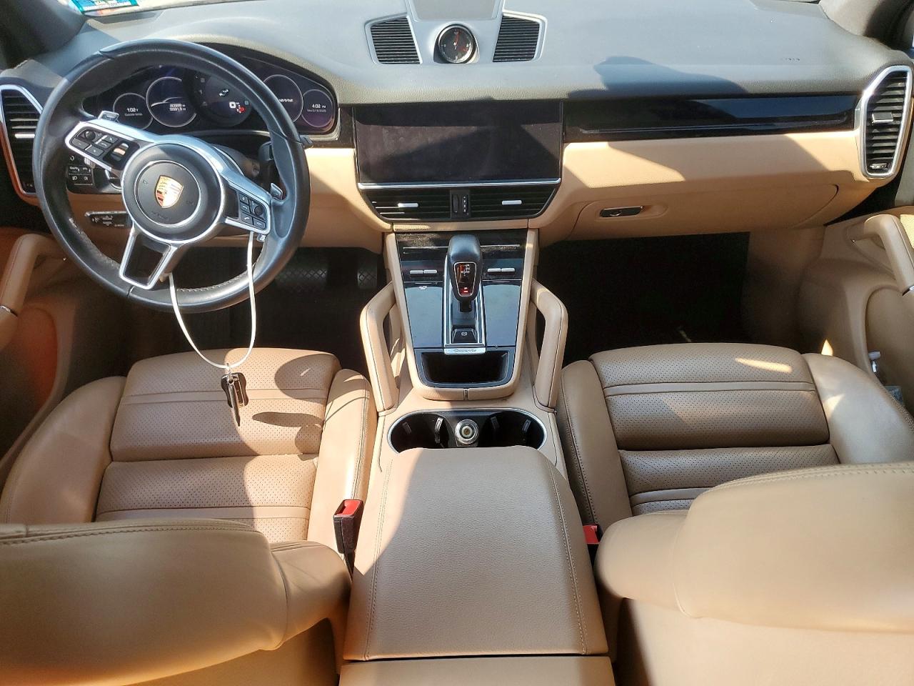 2020 Porsche Cayenne Black vin: WP1AA2AY1LDA01154