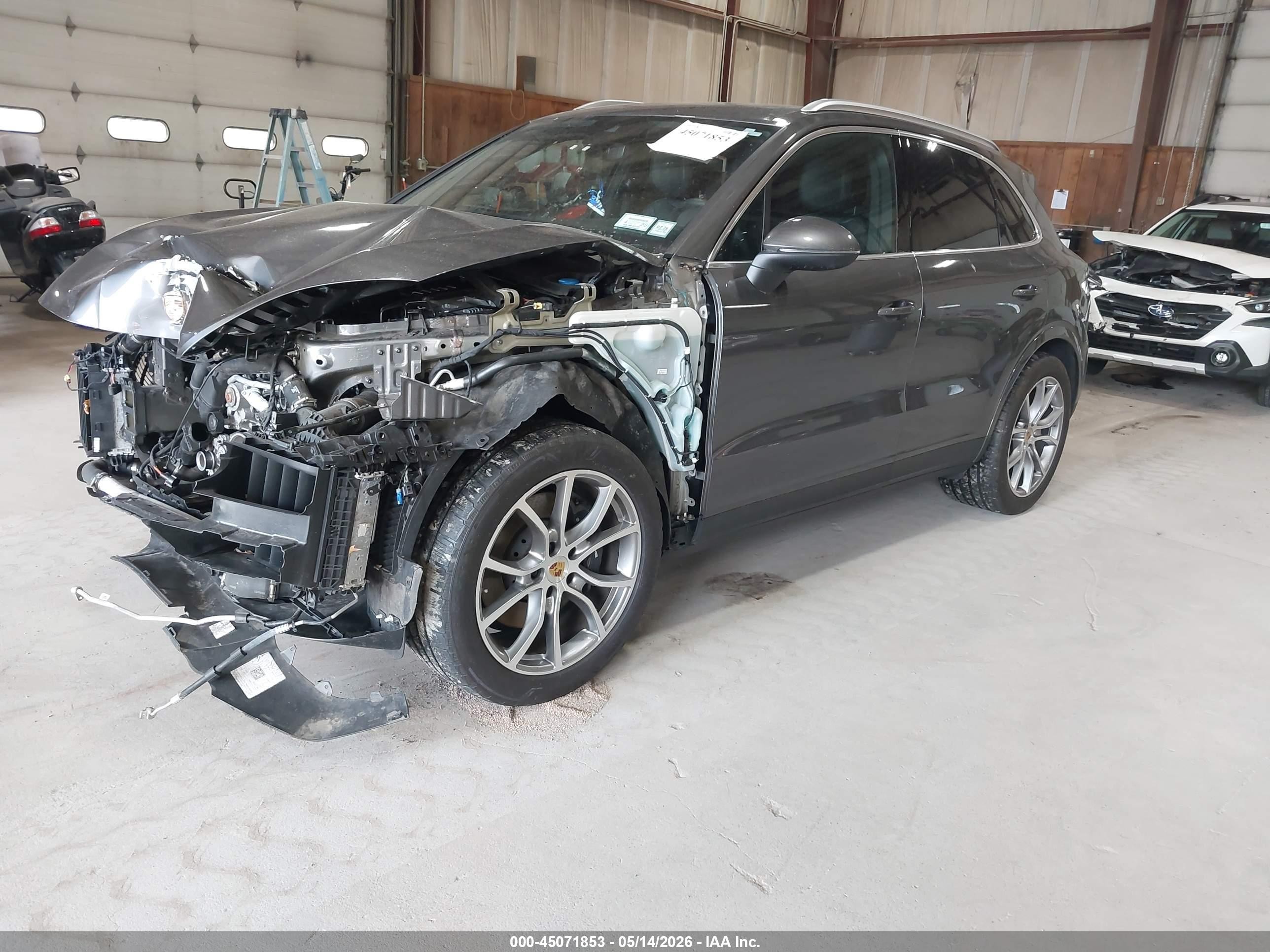 2024 Porsche Cayenne   Gray vin: WP1AA2AY2RDA08185