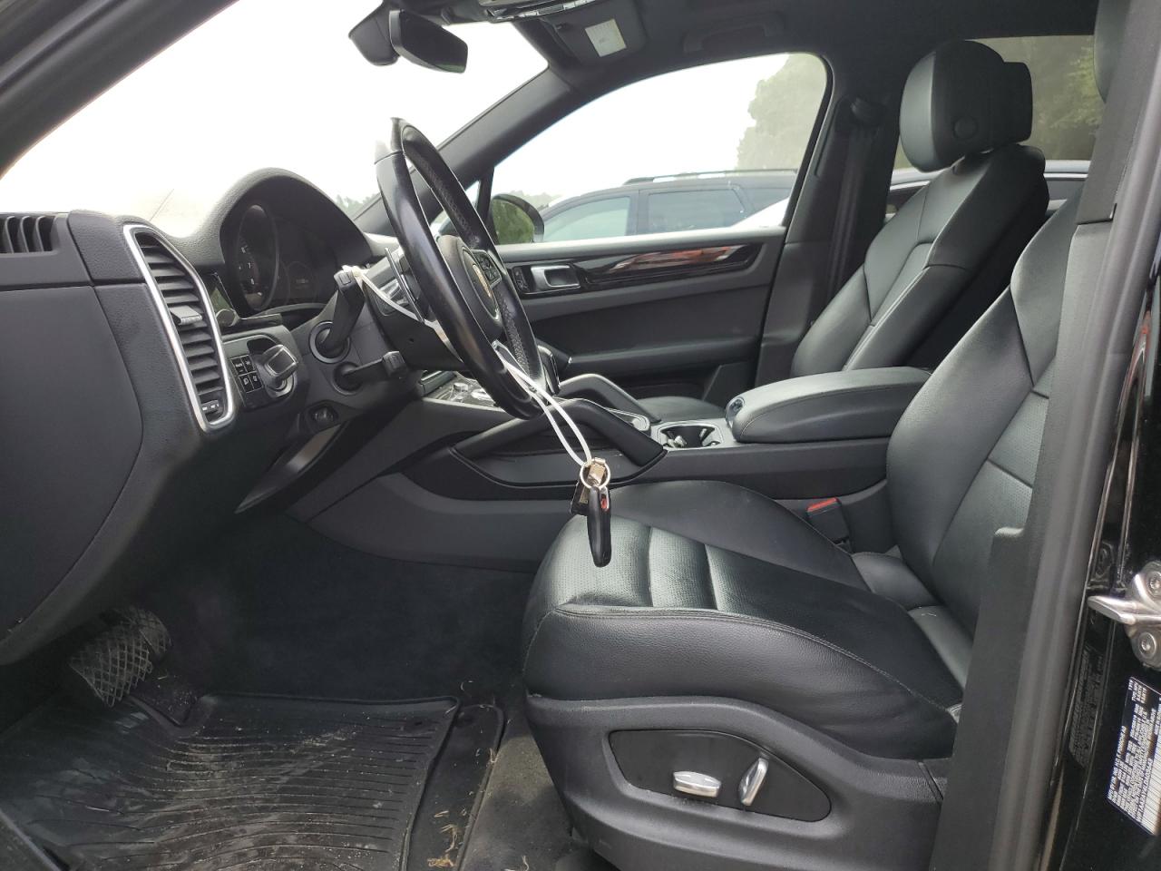 2020 Porsche Cayenne Black vin: WP1AA2AY4LDA03643
