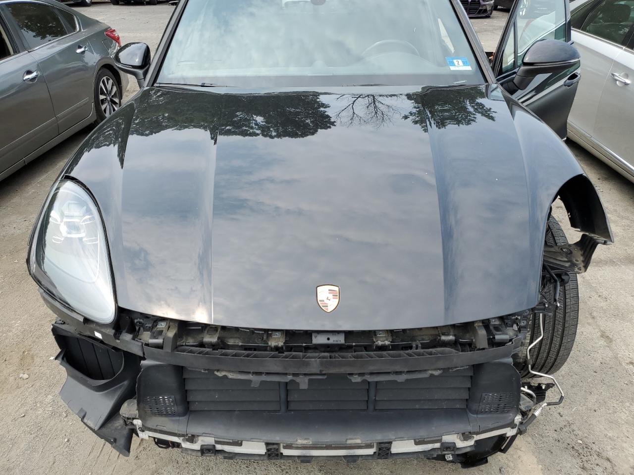 2020 Porsche Cayenne Black vin: WP1AA2AY4LDA03643