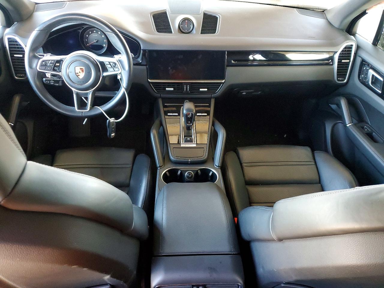 2023 Porsche Cayenne Base Gray vin: WP1AA2AY6PDA02788
