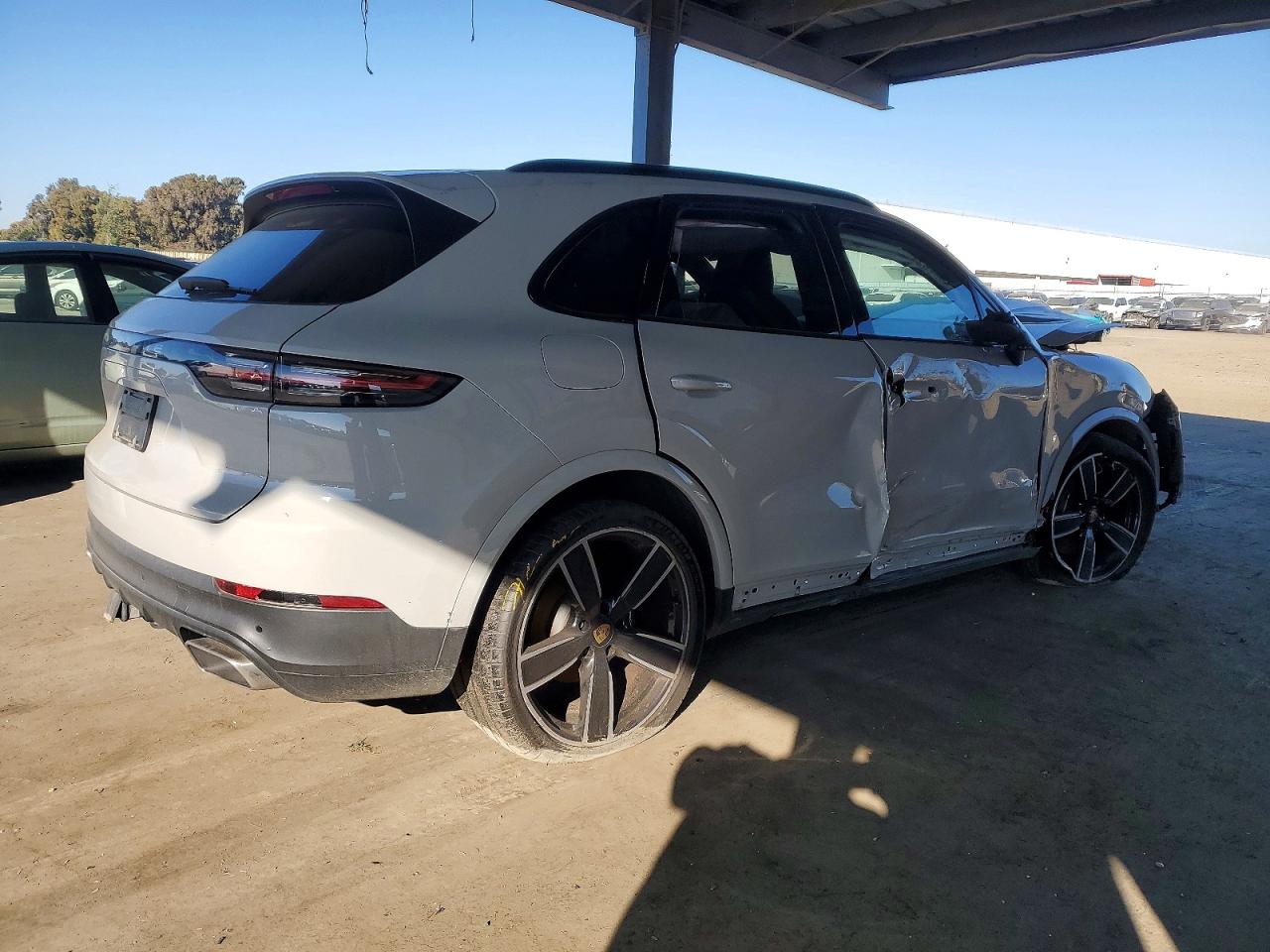 2023 Porsche Cayenne Base Gray vin: WP1AA2AY6PDA02788