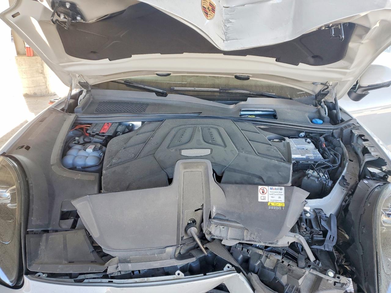 2023 Porsche Cayenne Base Gray vin: WP1AA2AY6PDA02788