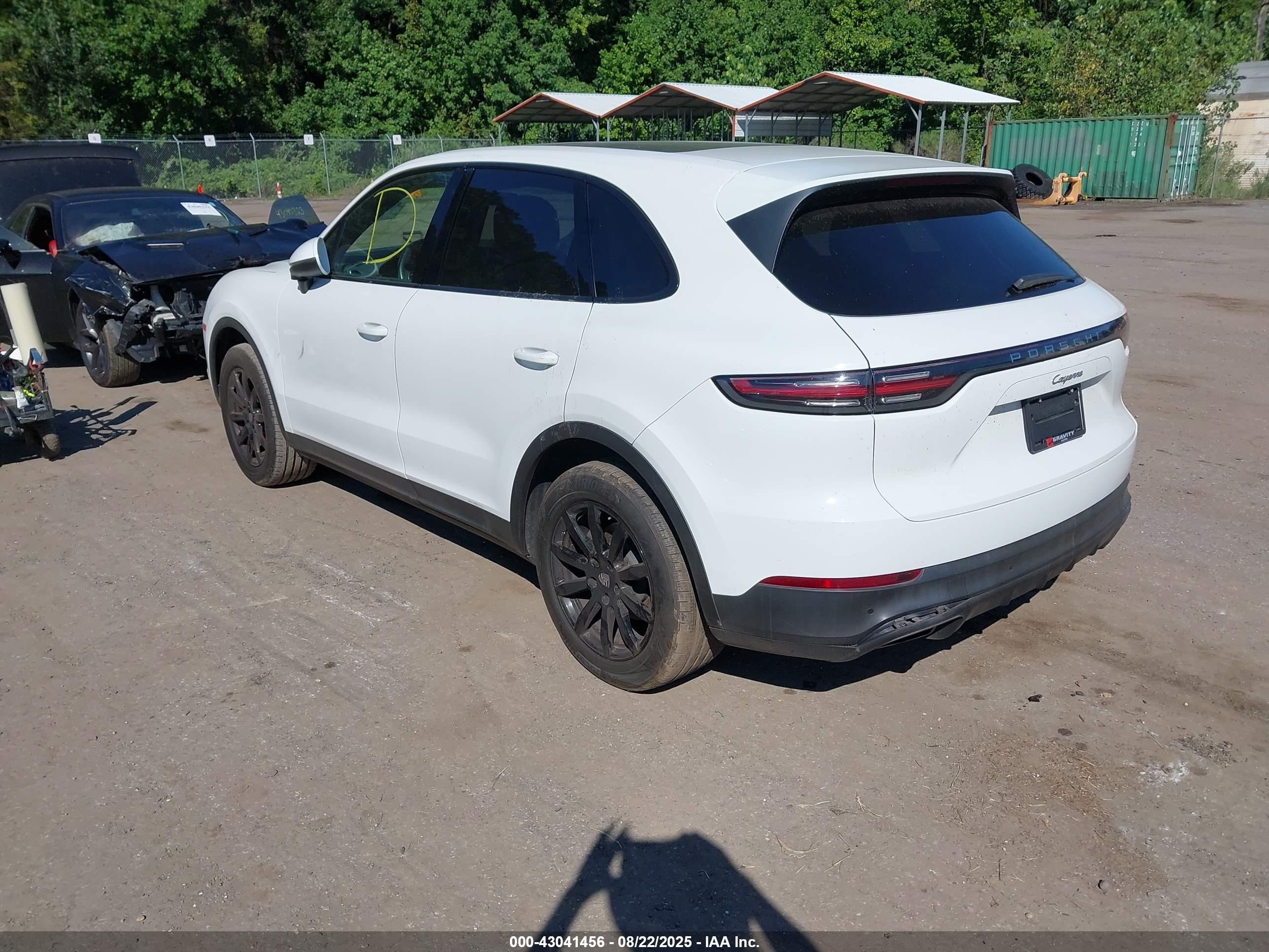 2019 Porsche Cayenne   White vin: WP1AA2AY9KDA03135