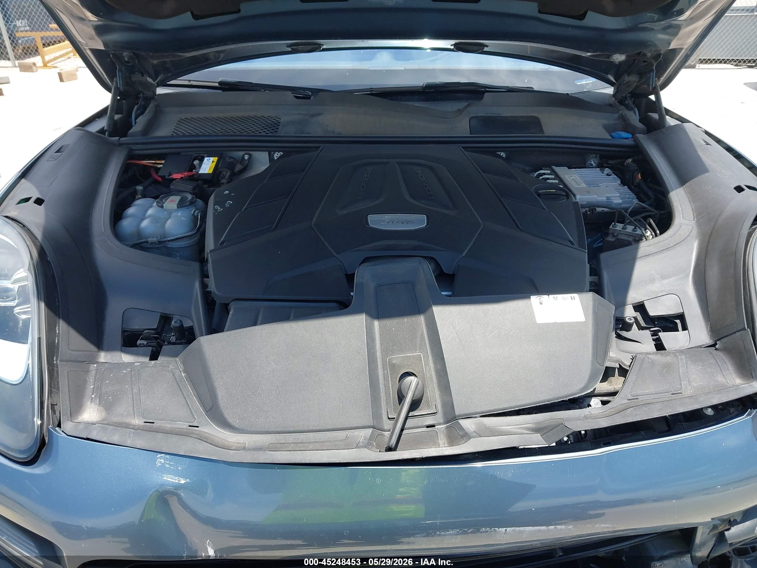 2020 Porsche Cayenne   Синий vin: WP1AA2AY9LDA06683