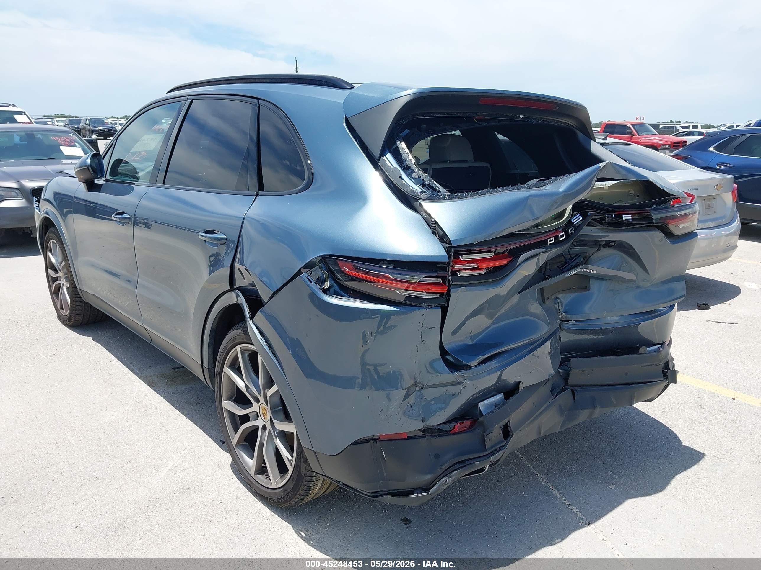 2020 Porsche Cayenne   Синий vin: WP1AA2AY9LDA06683