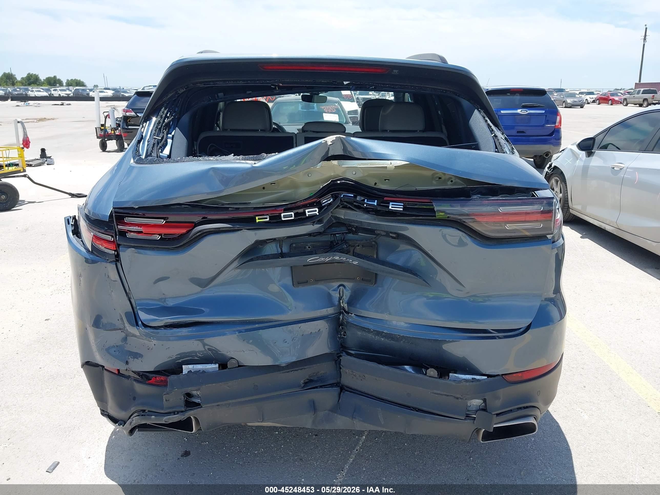 2020 Porsche Cayenne   Синий vin: WP1AA2AY9LDA06683