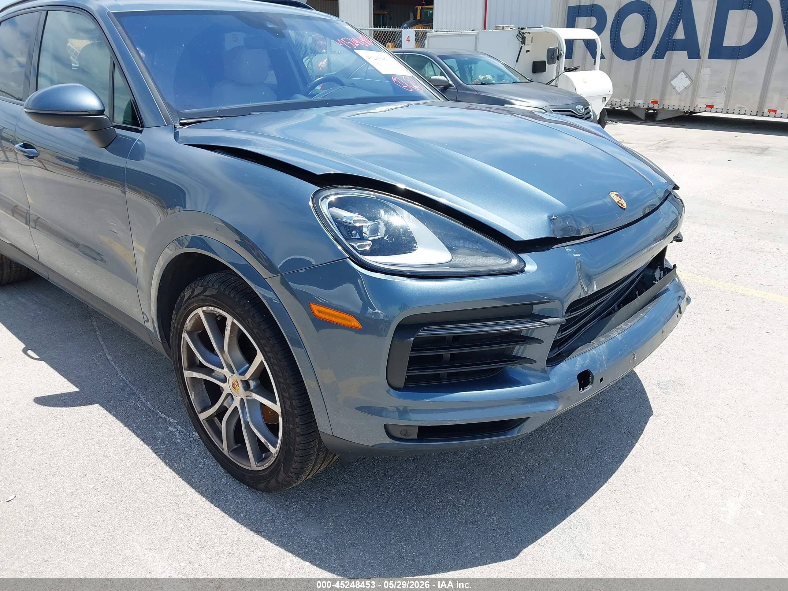 2020 Porsche Cayenne   Синий vin: WP1AA2AY9LDA06683