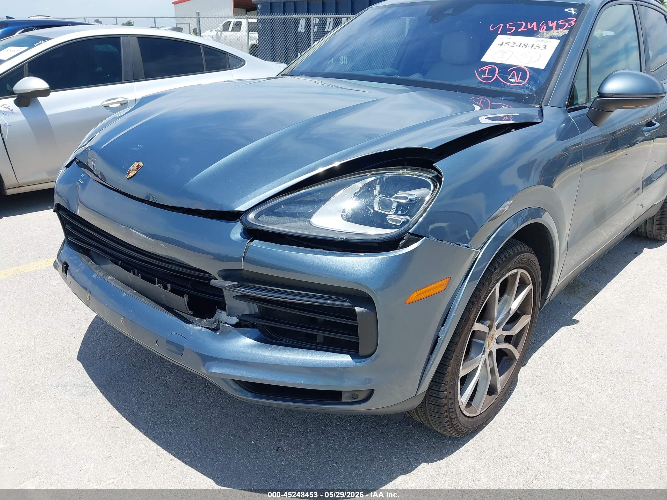 2020 Porsche Cayenne   Синий vin: WP1AA2AY9LDA06683