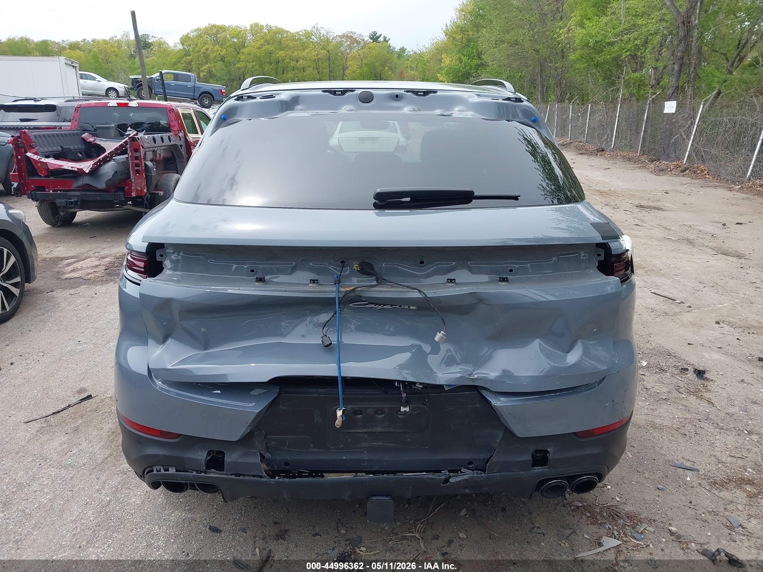 2024 Porsche Cayenne Gray vin: WP1AA2AYXRDA12310