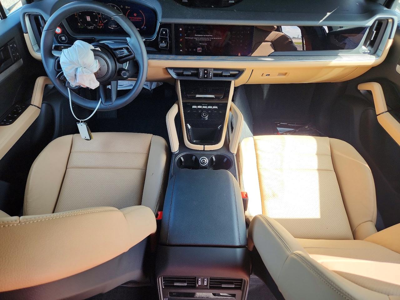 2026 Porsche Cayenne White vin: WP1AA2AYXTDA04005