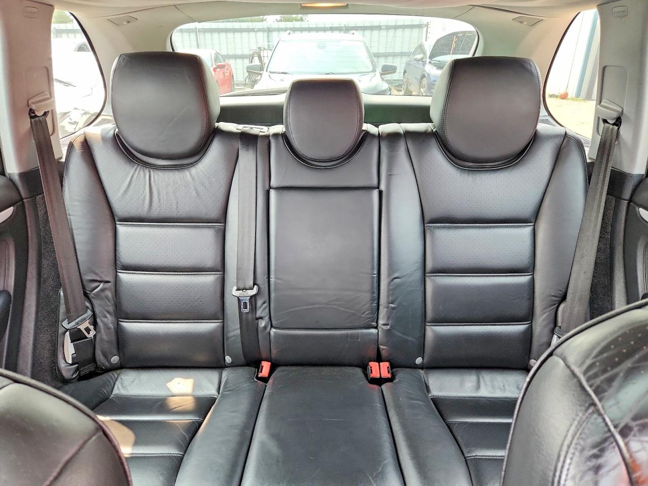 2004 Porsche Cayenne S Black vin: WP1AB29P04LA72538