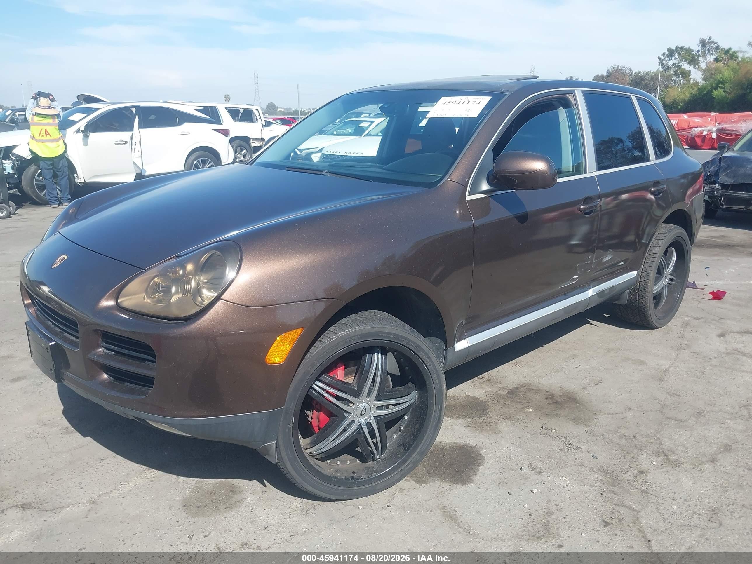 2004 Porsche Cayenne S Brown vin: WP1AB29P14LA77179