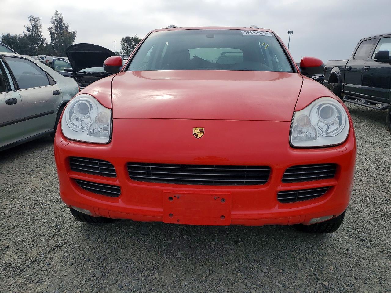 2006 Porsche Cayenne S Red vin: WP1AB29P16LA67593