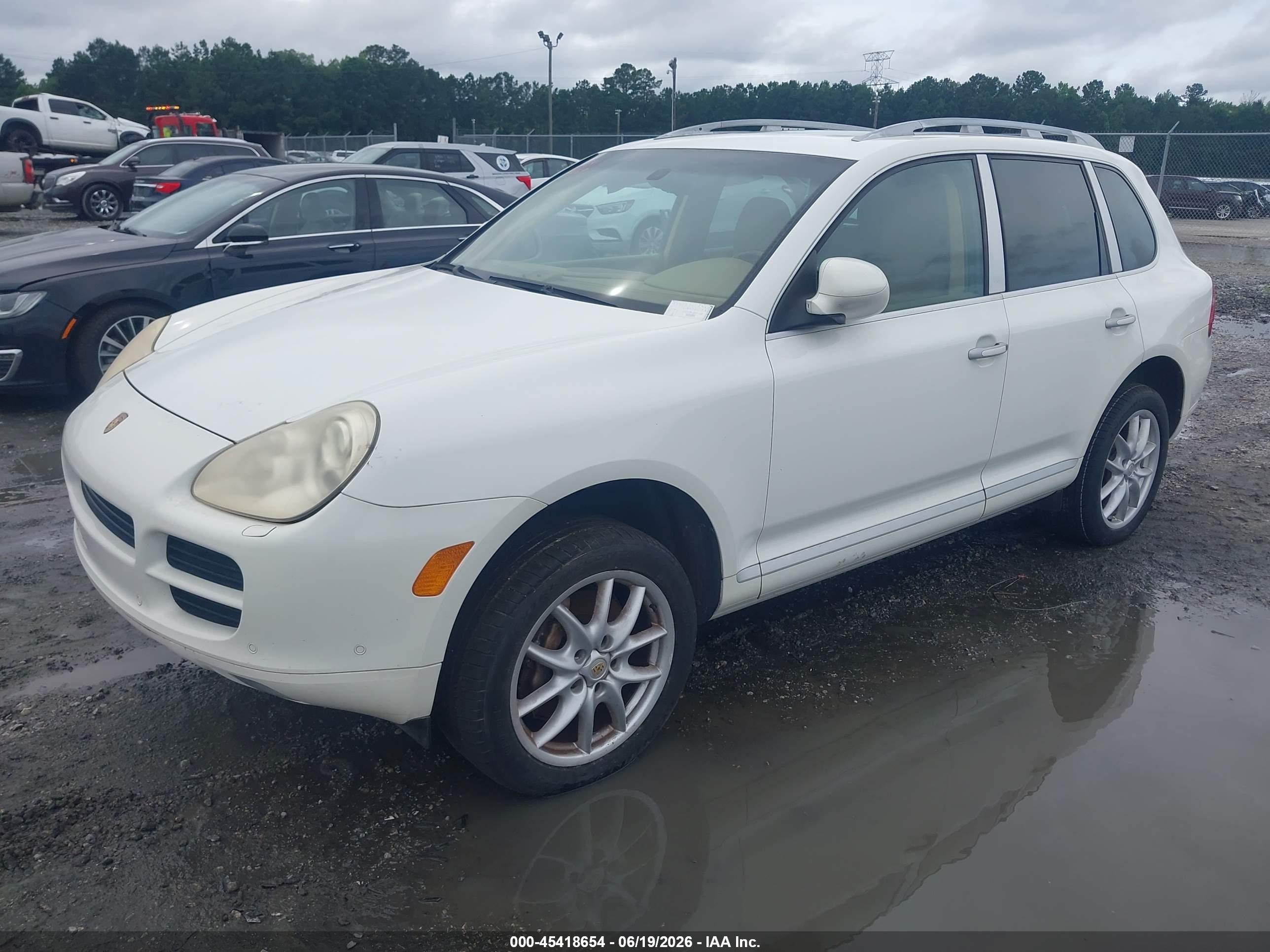 2005 Porsche Cayenne S White vin: WP1AB29P35LA65388