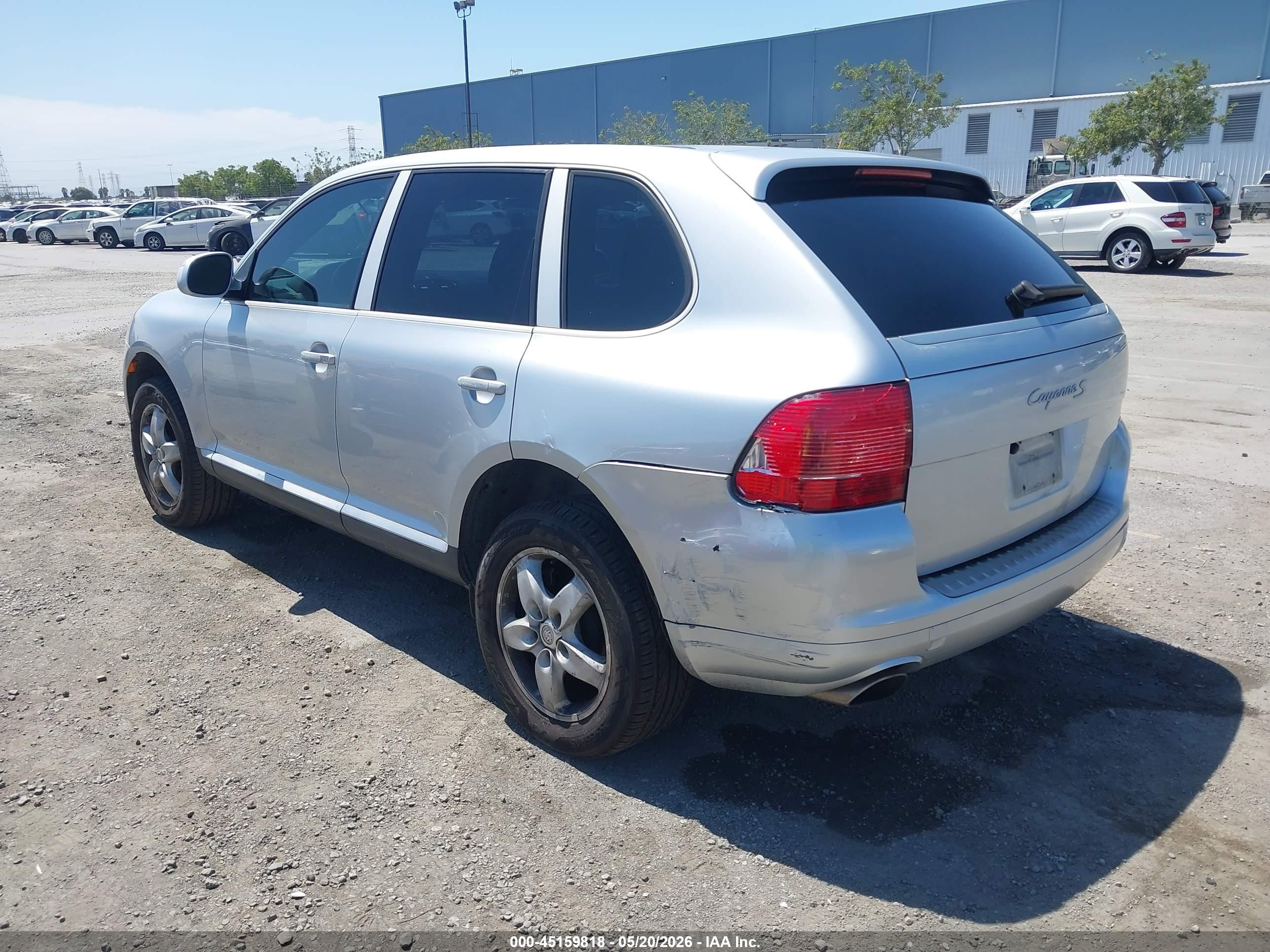 2004 Porsche Cayenne S Silver vin: WP1AB29P54LA75340