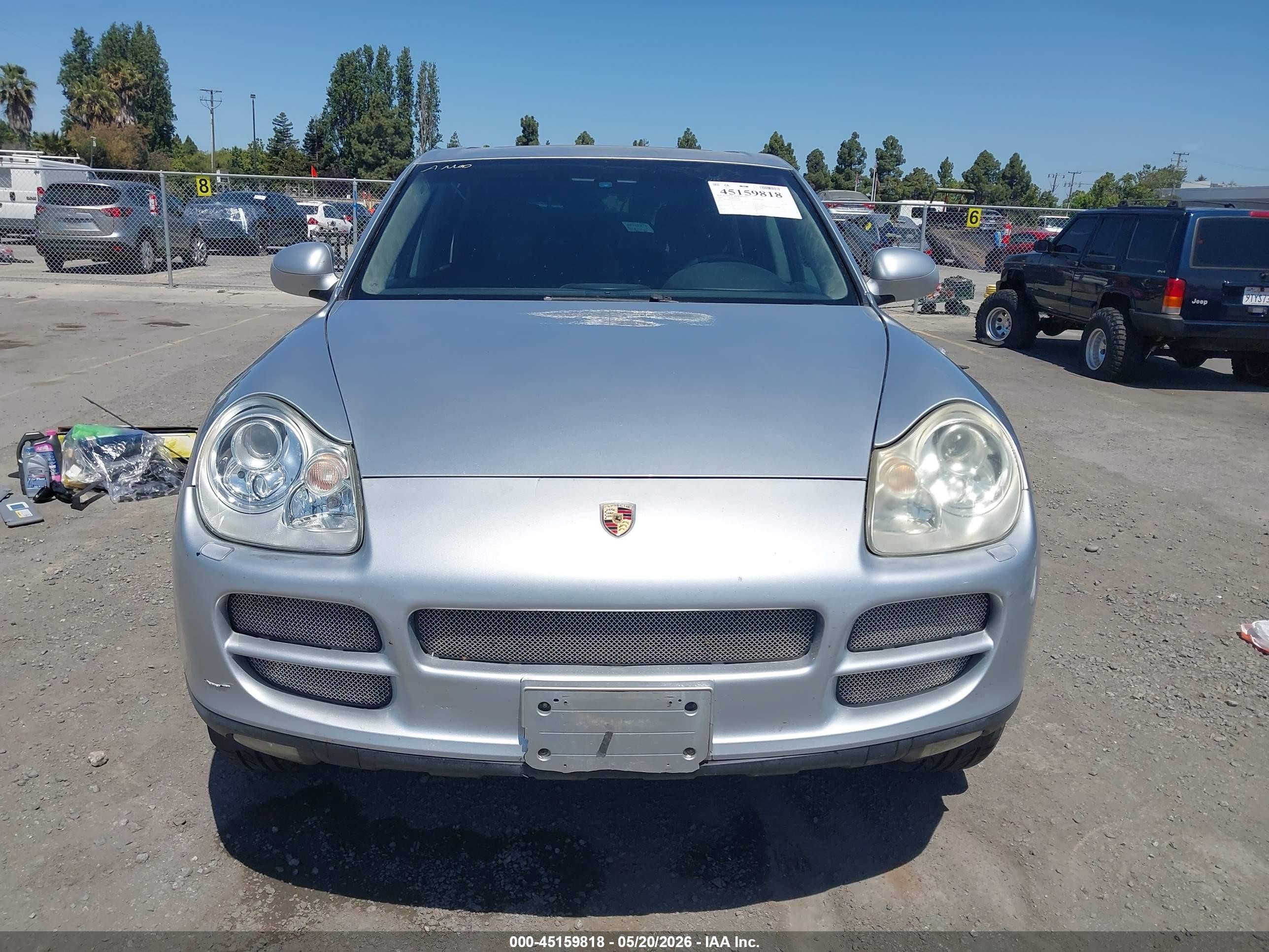 2004 Porsche Cayenne S Silver vin: WP1AB29P54LA75340