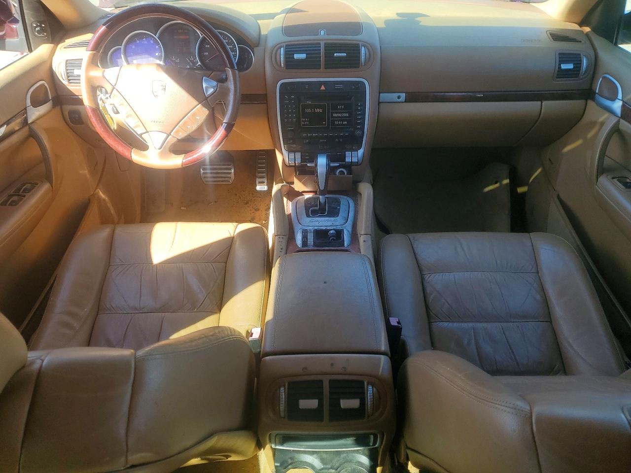 2006 Porsche Cayenne Maroon vin: WP1AB29P56LA63174