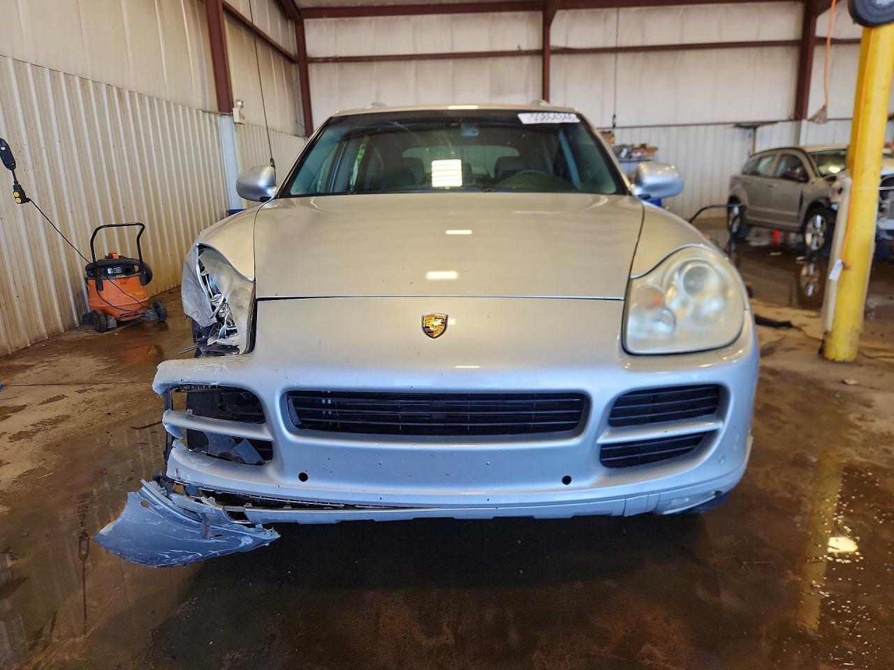 2006 Porsche Cayenne S Silver vin: WP1AB29P66LA63832