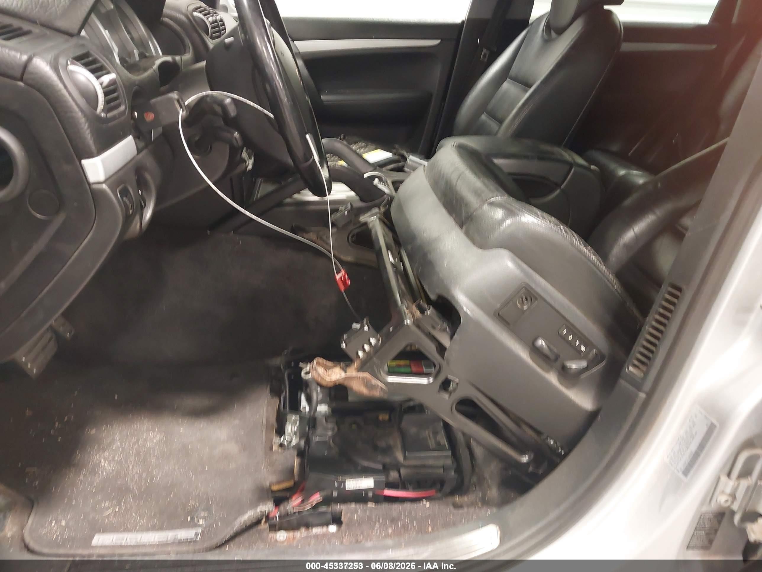 2004 Porsche Cayenne S Silver vin: WP1AB29P74LA69698
