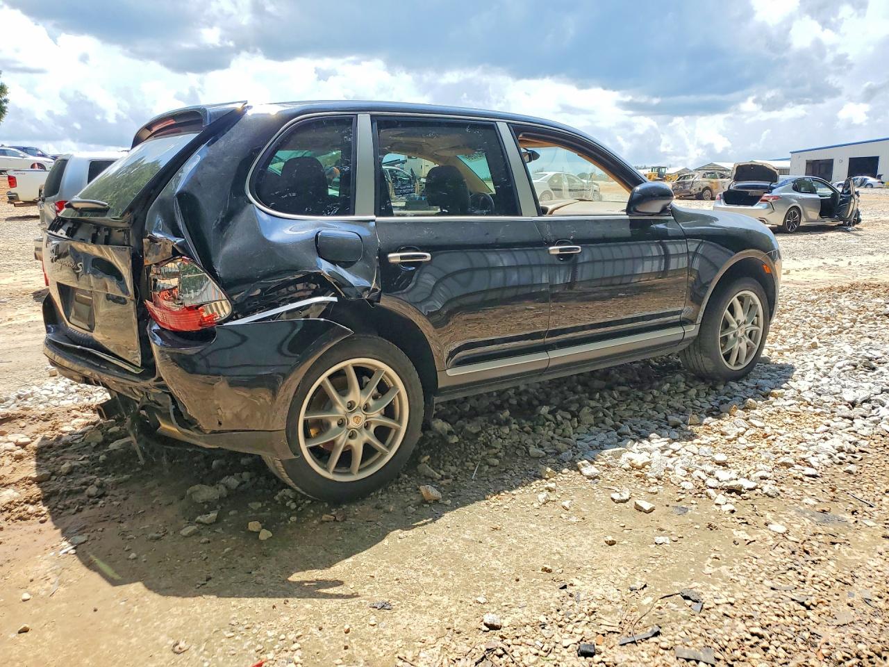 2004 Porsche Cayenne S Black vin: WP1AB29P84LA73646