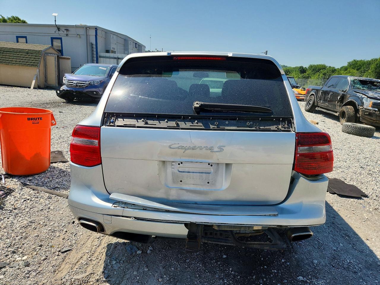 2009 Porsche Cayenne S Silver vin: WP1AB29P89LA43327