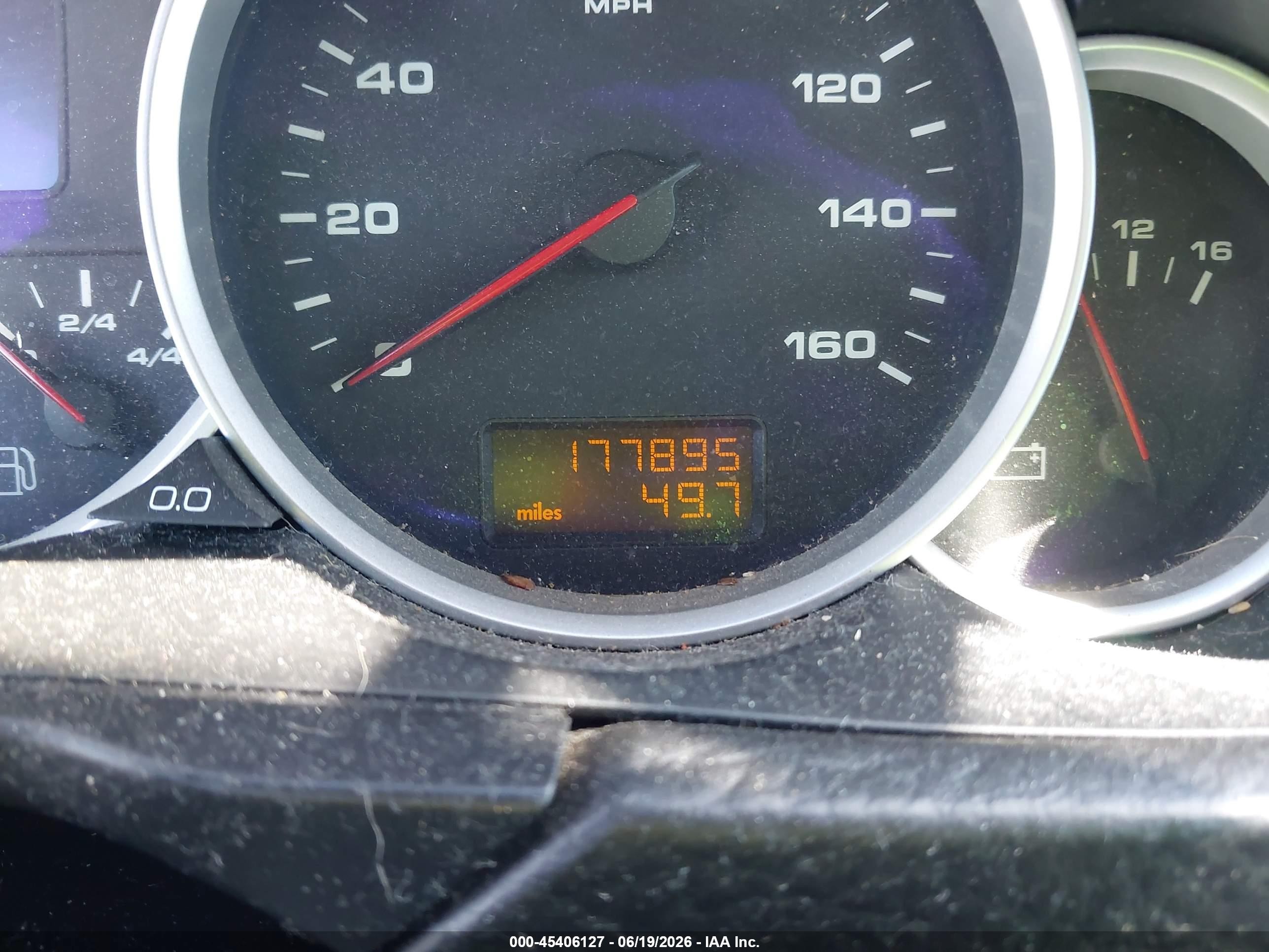 2004 Porsche Cayenne S Green vin: WP1AB29P94LA70593